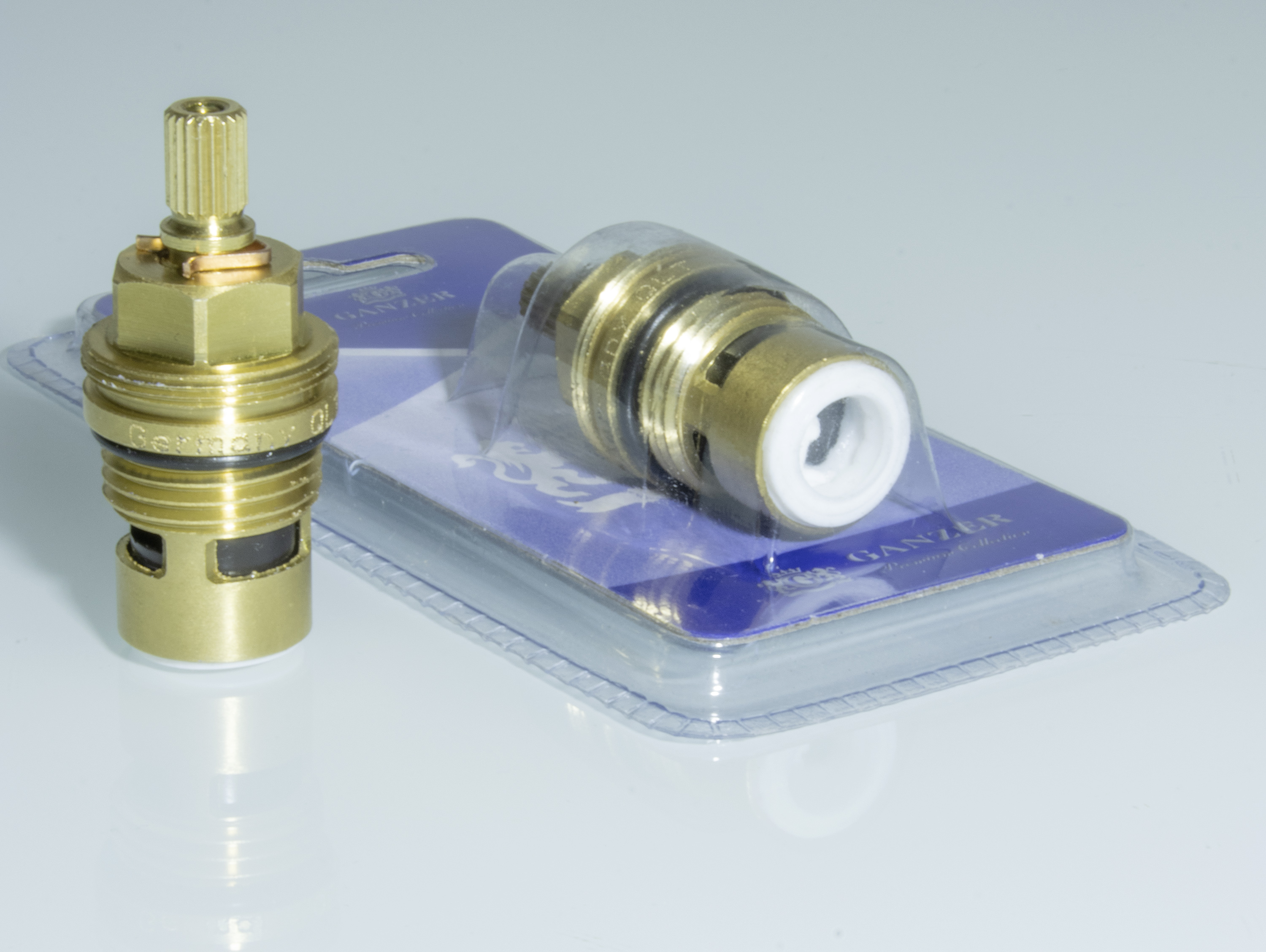 Кран-букса (СВЕРХПРОЧНОЙ КЕРАМИКОЙ) для смес. 20 шл  GANZER  (250/1шт)