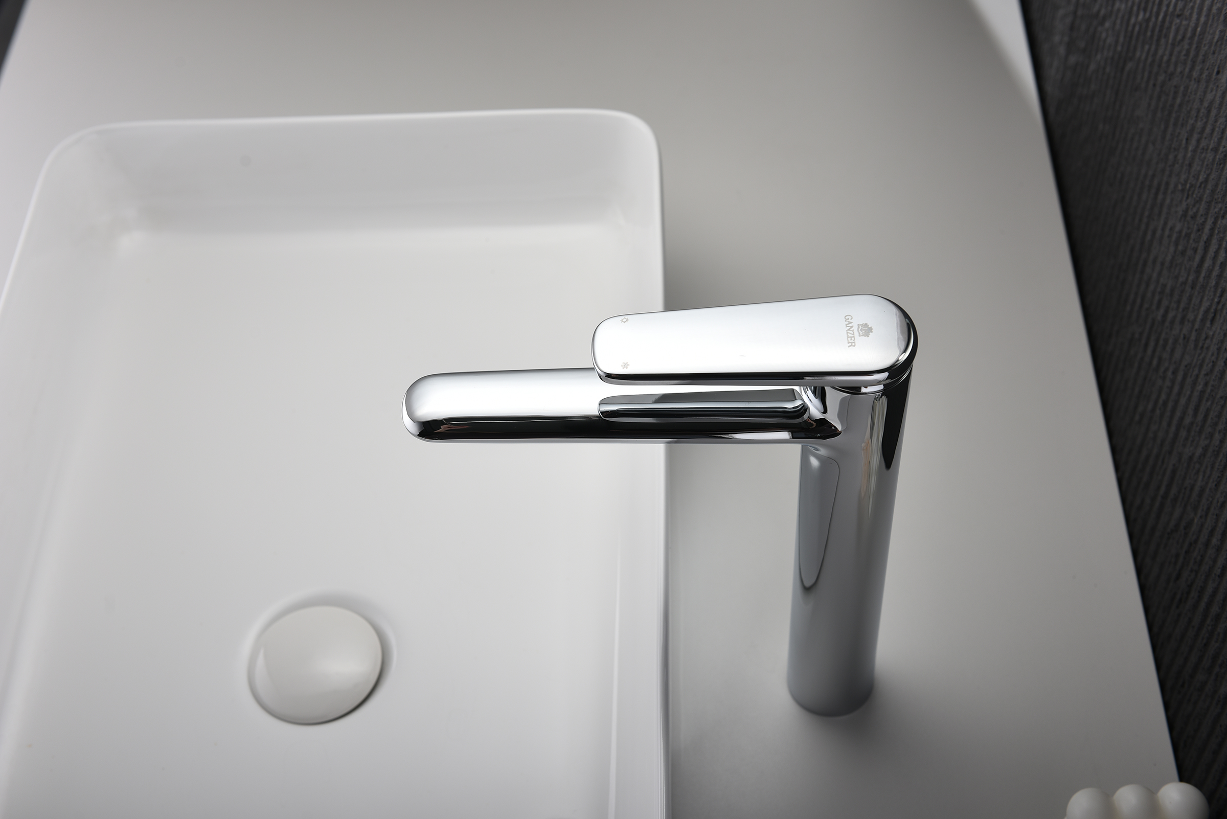 02112 Смеситель од. для раковины-чаши (ХРОМ) GANZER (10/1шт)