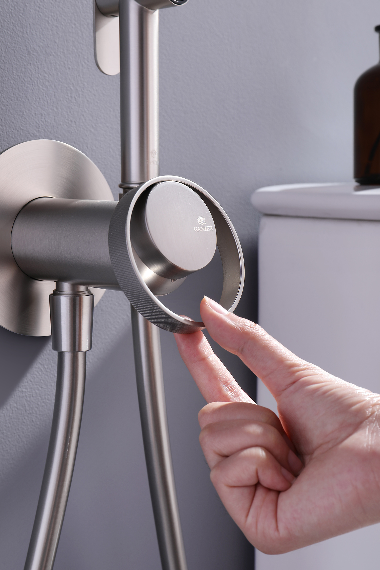 19157-G Смеситель встраиваемый с ГИГ. душем (САТИН) GANZER (10/1шт)