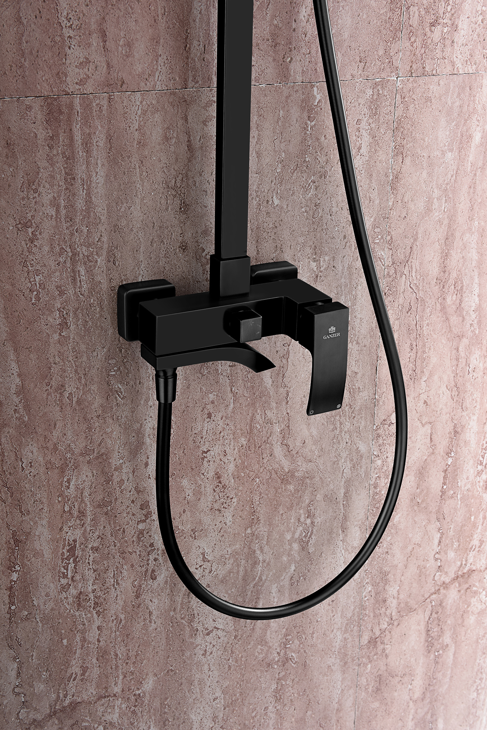 44161-C Душевая система (ЧЕРНЫЙ) GANZER (5/1шт)