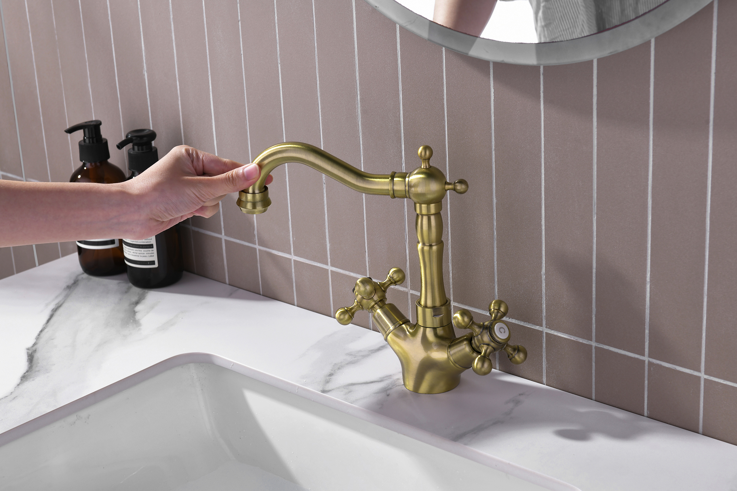 09112-D Смеситель двухвент. для умыв. (БРОНЗА)  GANZER  (10/1шт)