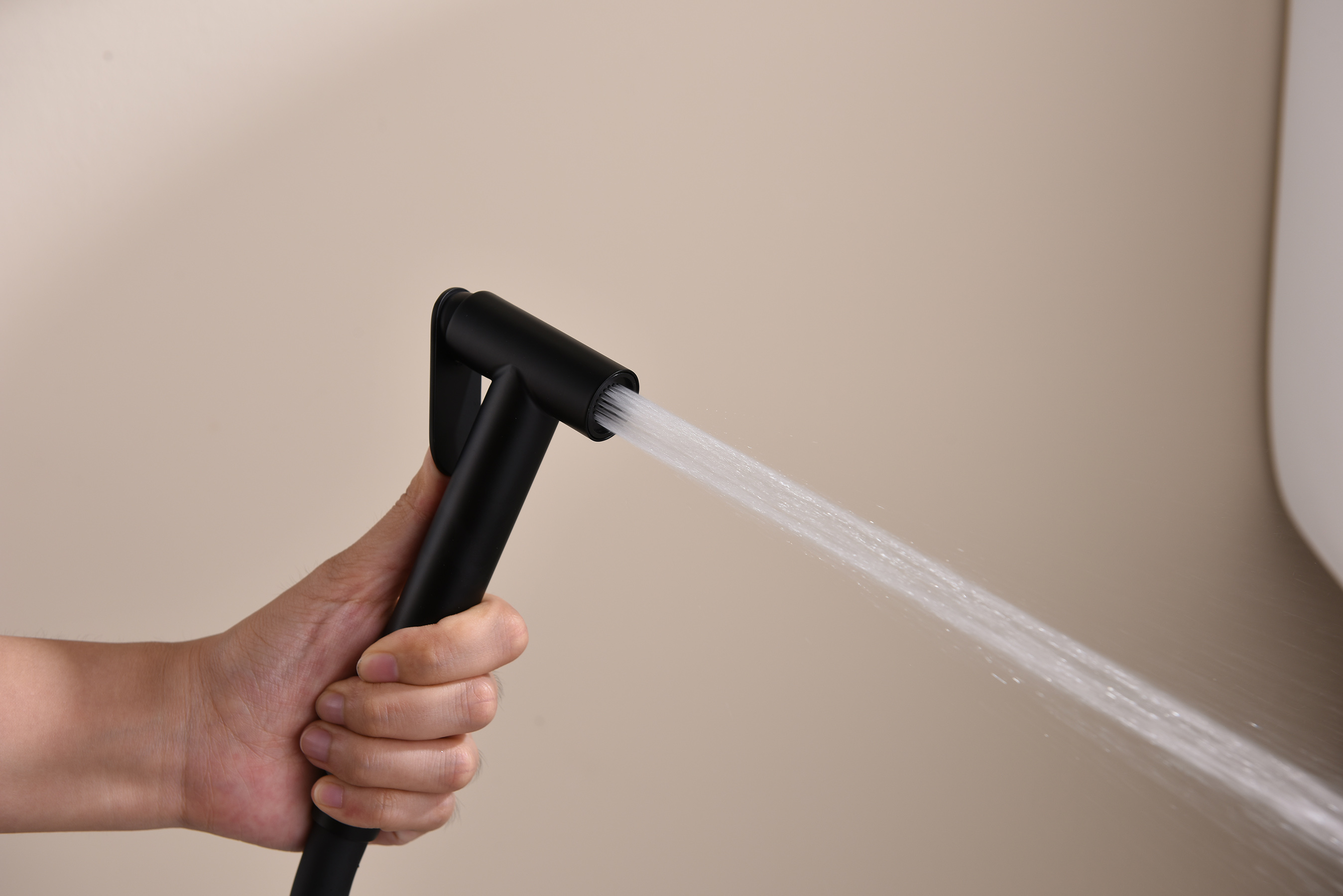 19157-C Смеситель встраиваемый с ГИГ. душем (ЧЕРНЫЙ) GANZER (10/1шт)