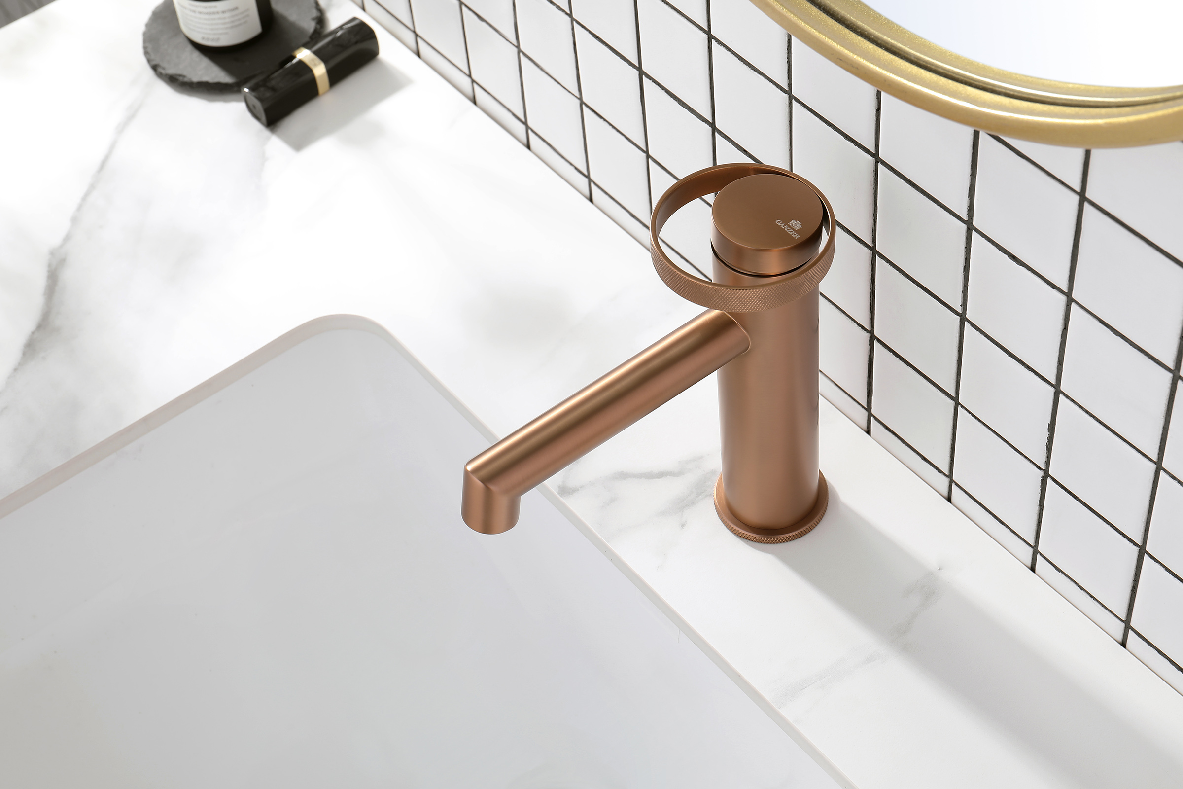 19111-R Смеситель од. для раковины (Роз. Зотото) GANZER (10/1шт)