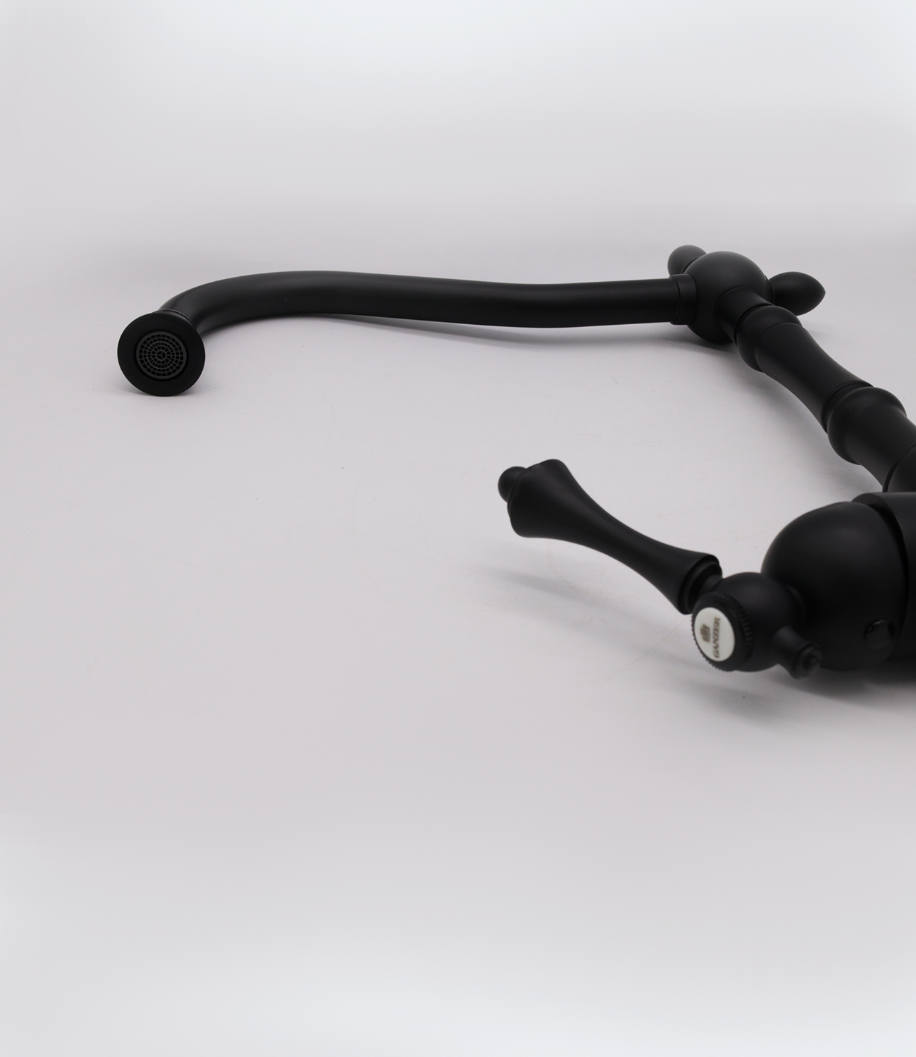 77021-C Смеситель однорычажный для кухни (черный)  GANZER  (6/1шт) Л/К