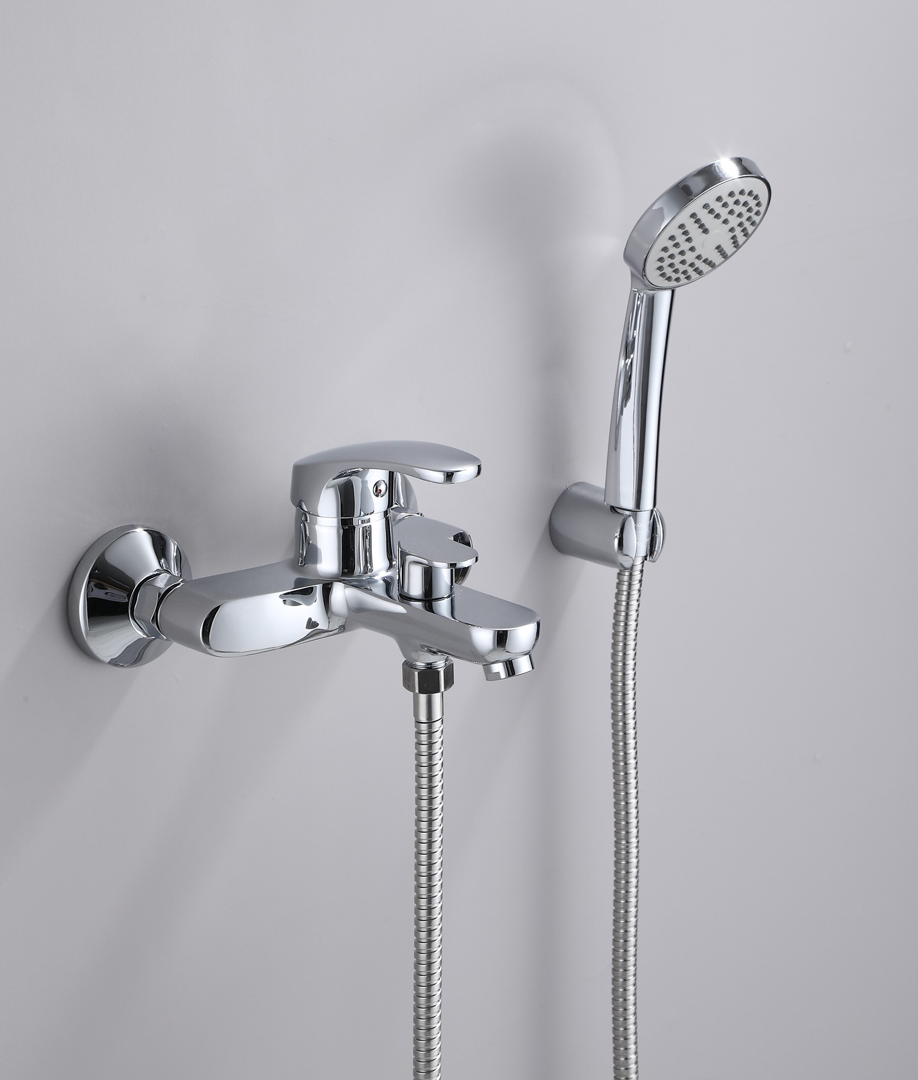 30012 Смеситель для ванны (ХРОМ) HANSEN  (10/1шт)