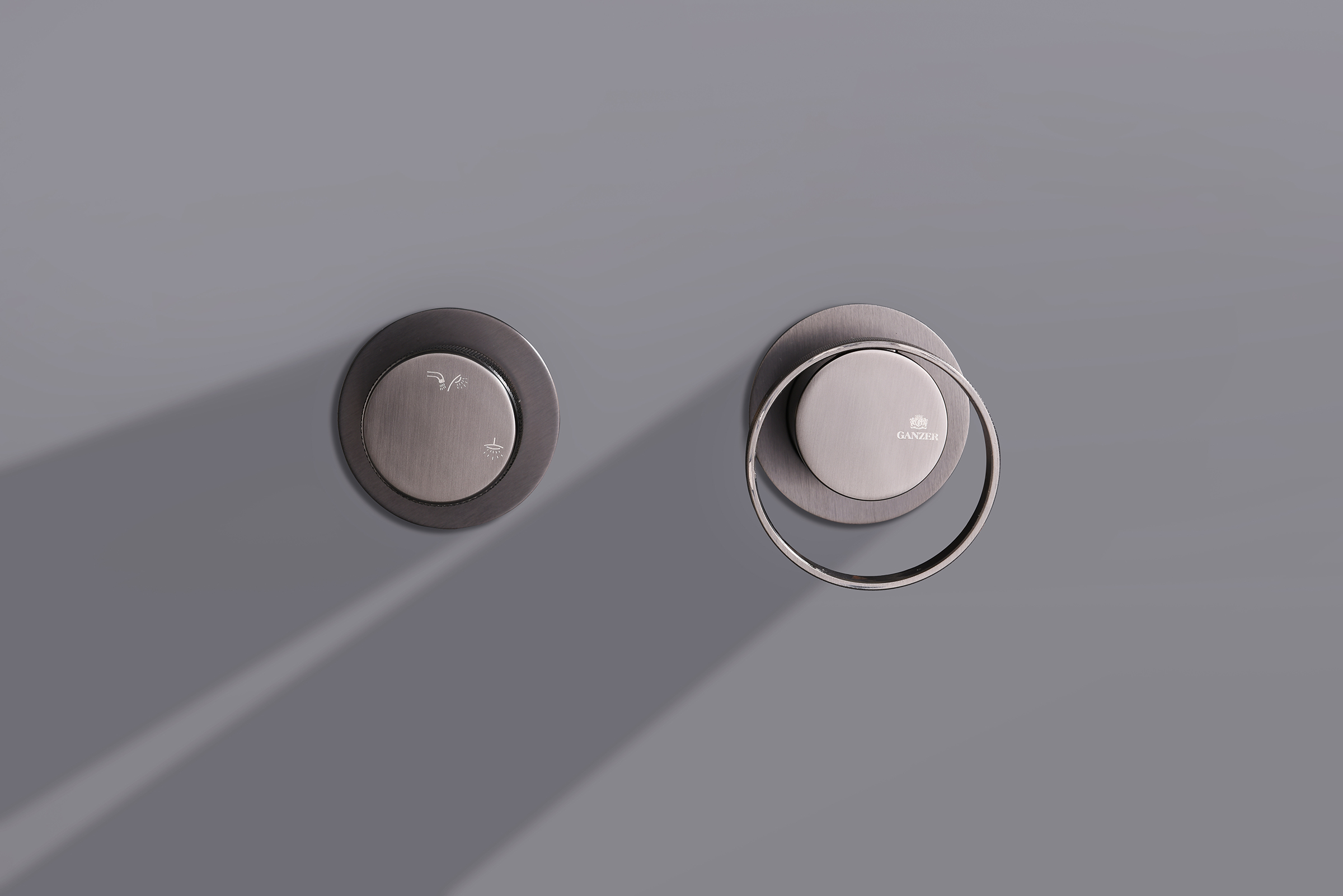 19165-Q Смеситель встраиваемый для душа с 3-функ. (ГРАФИТ) GANZER (6/1шт)