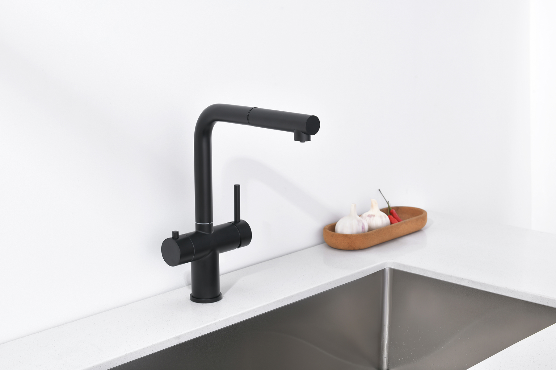 16036-C Смес. од. для кухни с ВЫД. лейкой и подк. ФИЛЬТ. (ЧЕРНЫЙ)  GANZER (10/1шт)