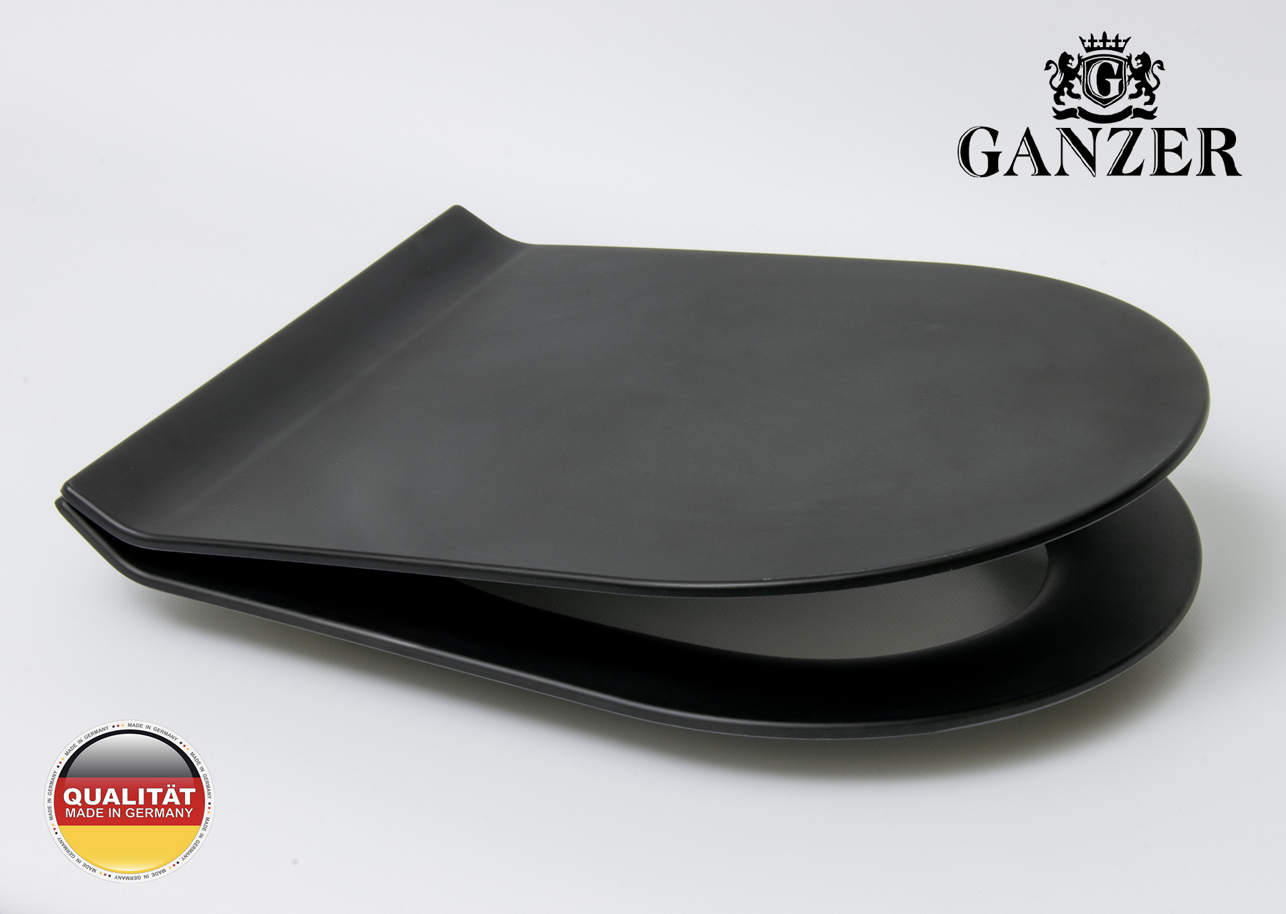 Крышка для унитаза с МИКРО. круглый (ЧЕРНЫЙ, д.415мм*ш.365мм) GANZER  (5/1шт)