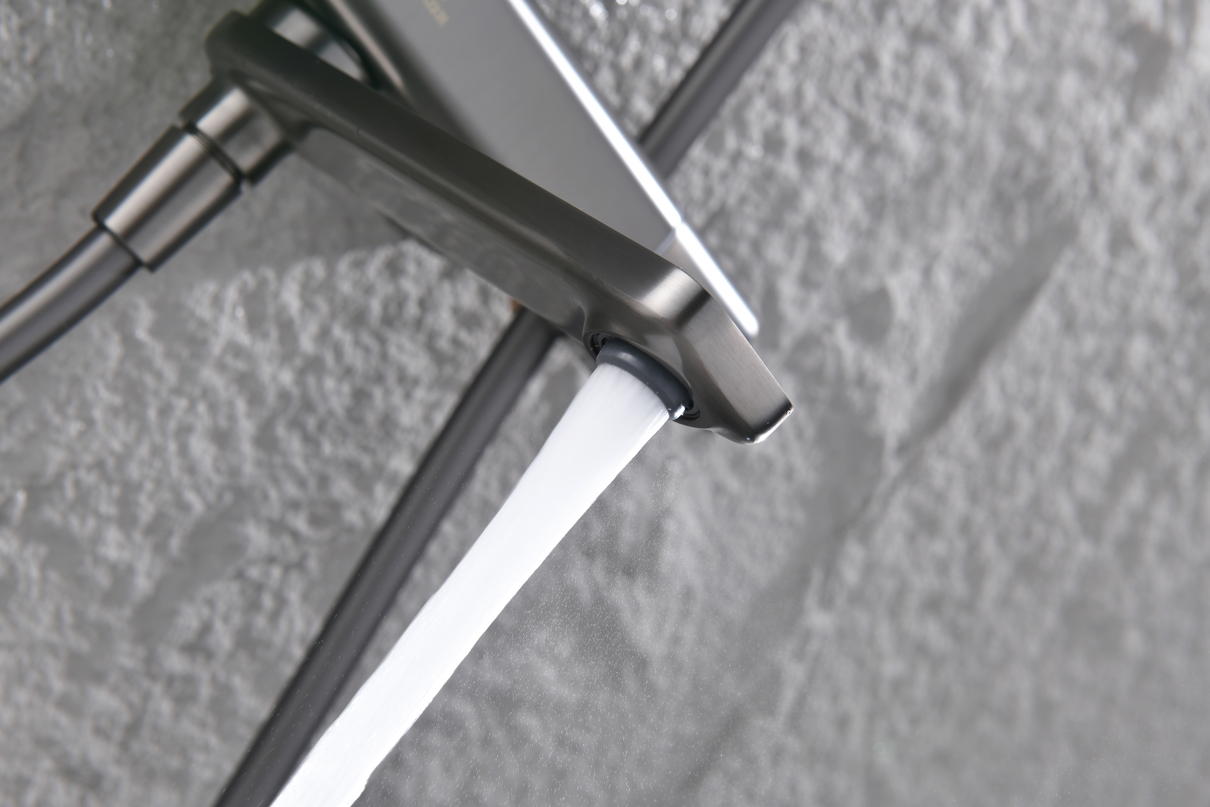 12171-Q Душевая система с термостатом (ГРАФИТ) GANZER (5/1шт)