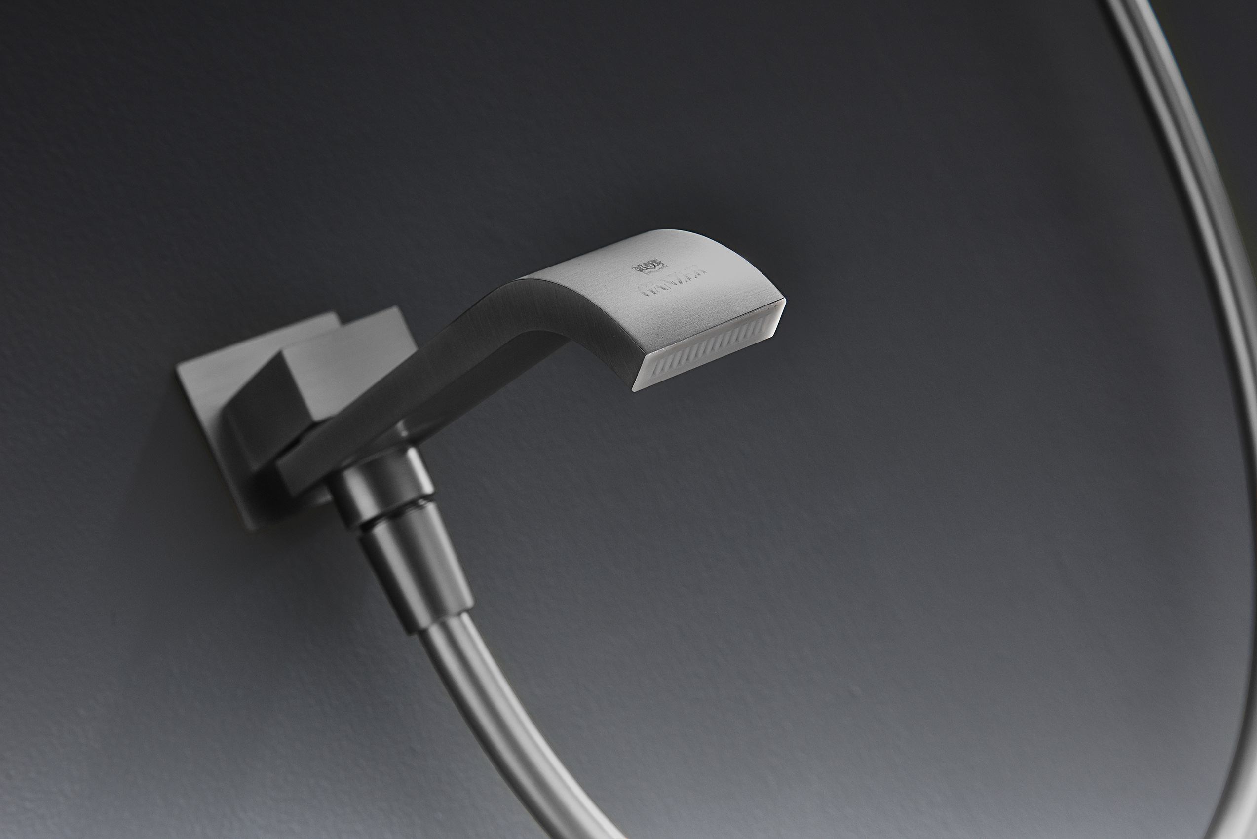 01165-Q Смеситель встраиваемый для душа с 3-функ. (ГРАФИТ) GANZER (6/1шт)