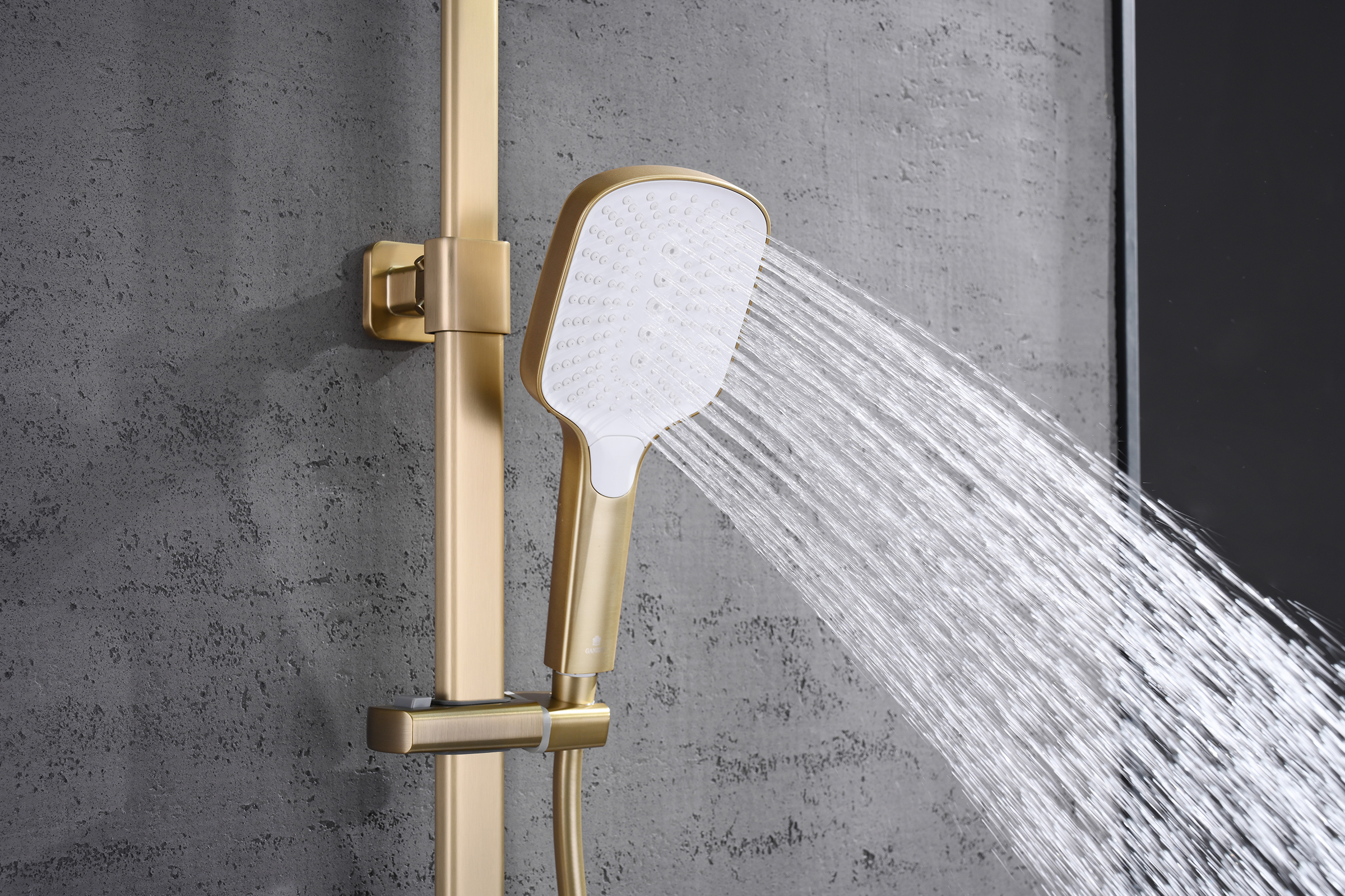 12163-S Душевая система (Мат. Золото) GANZER (5/1шт)