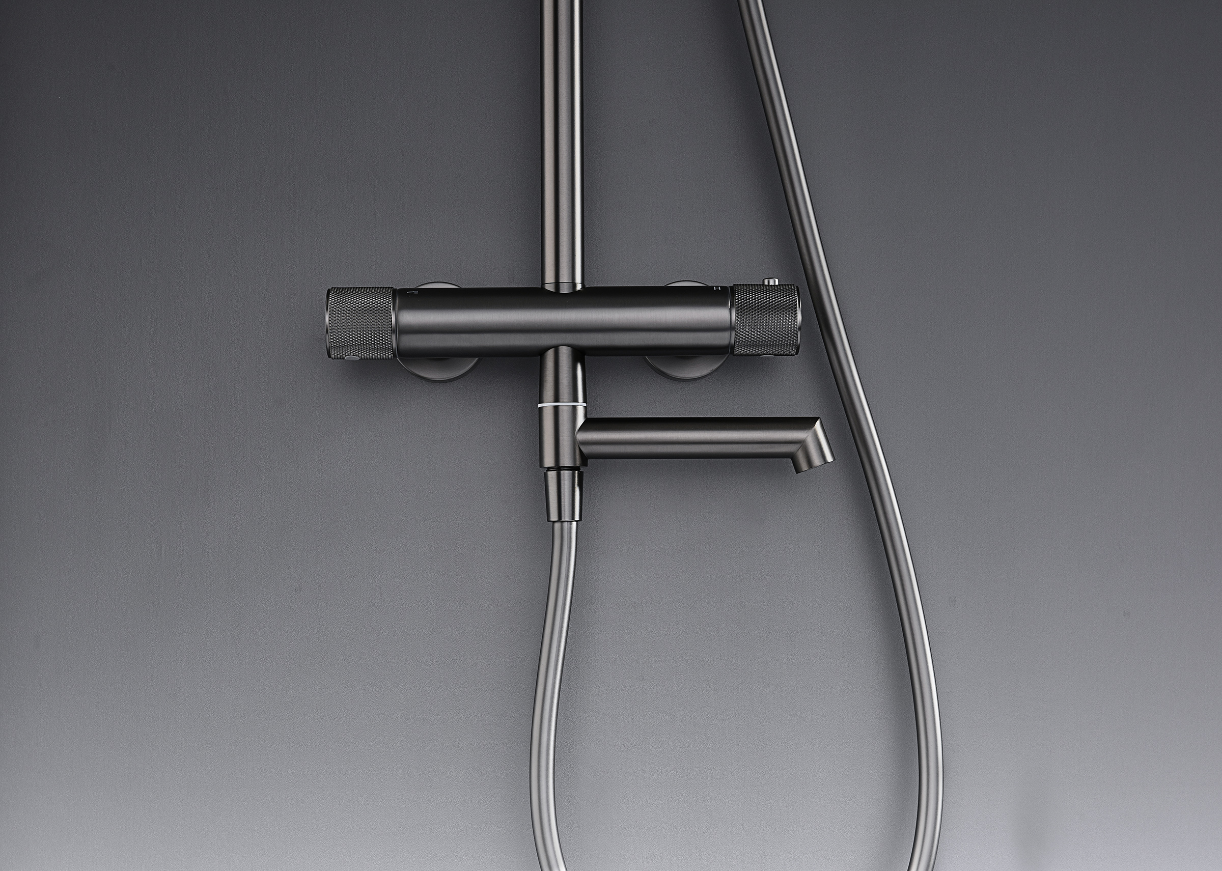 19170-Q Душевая система с термостатом (ГРАФИТ) GANZER (5/1шт)