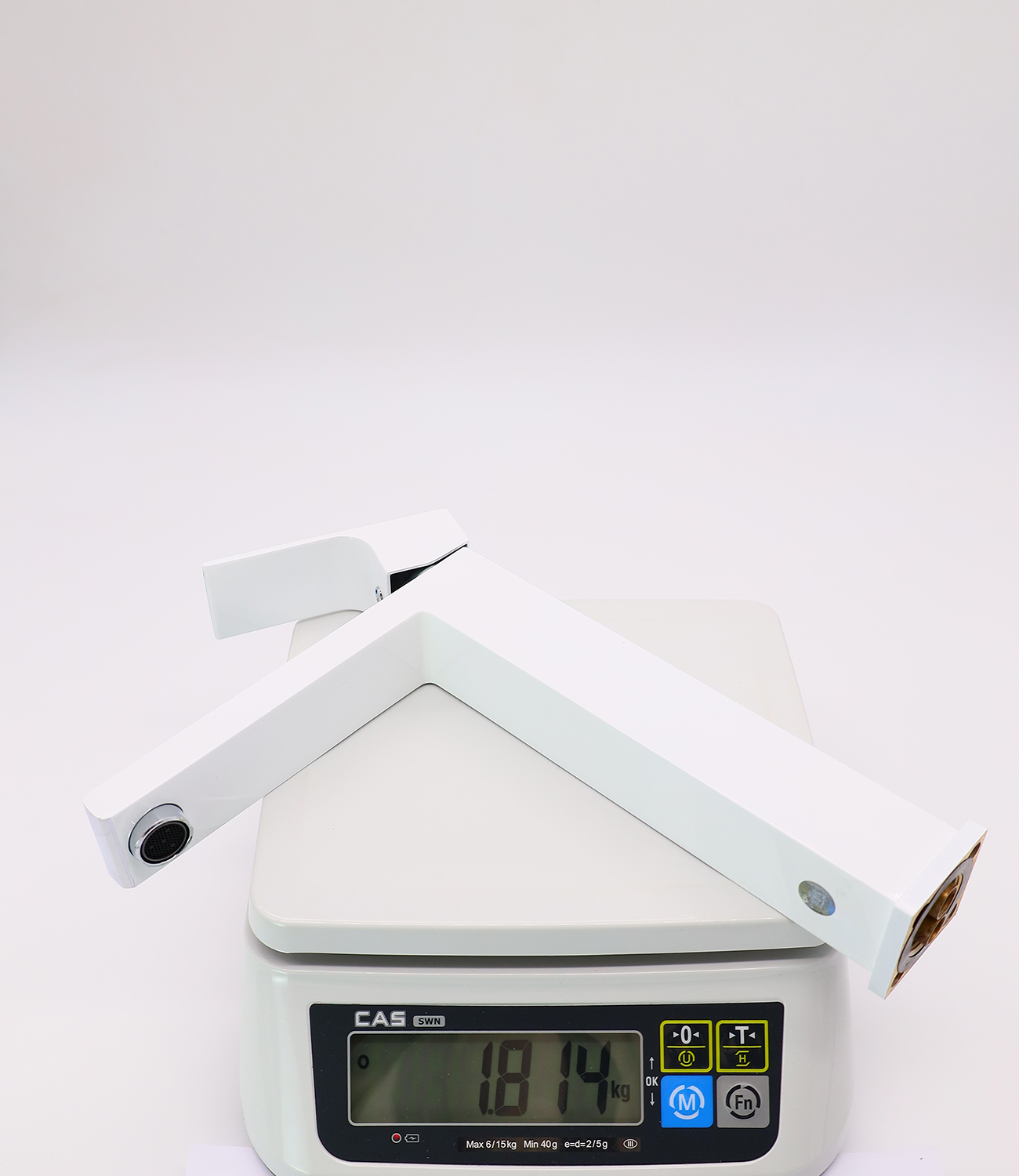 28012-F Смес. для умыв. (ВЫСОКИ БЕЛЫЙ) GANZER  (10/1шт) Л/К