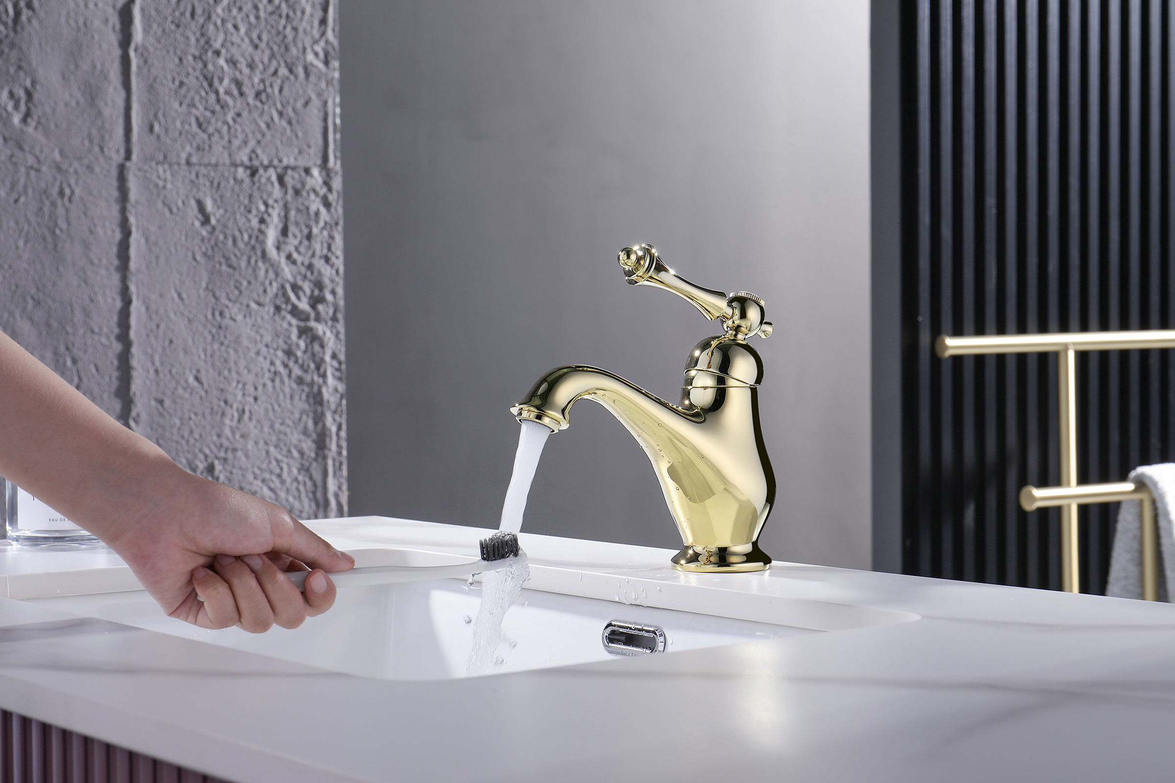 77111-E Смеситель для умывальника  (ЗОЛОТО)  GANZER (10/1шт)