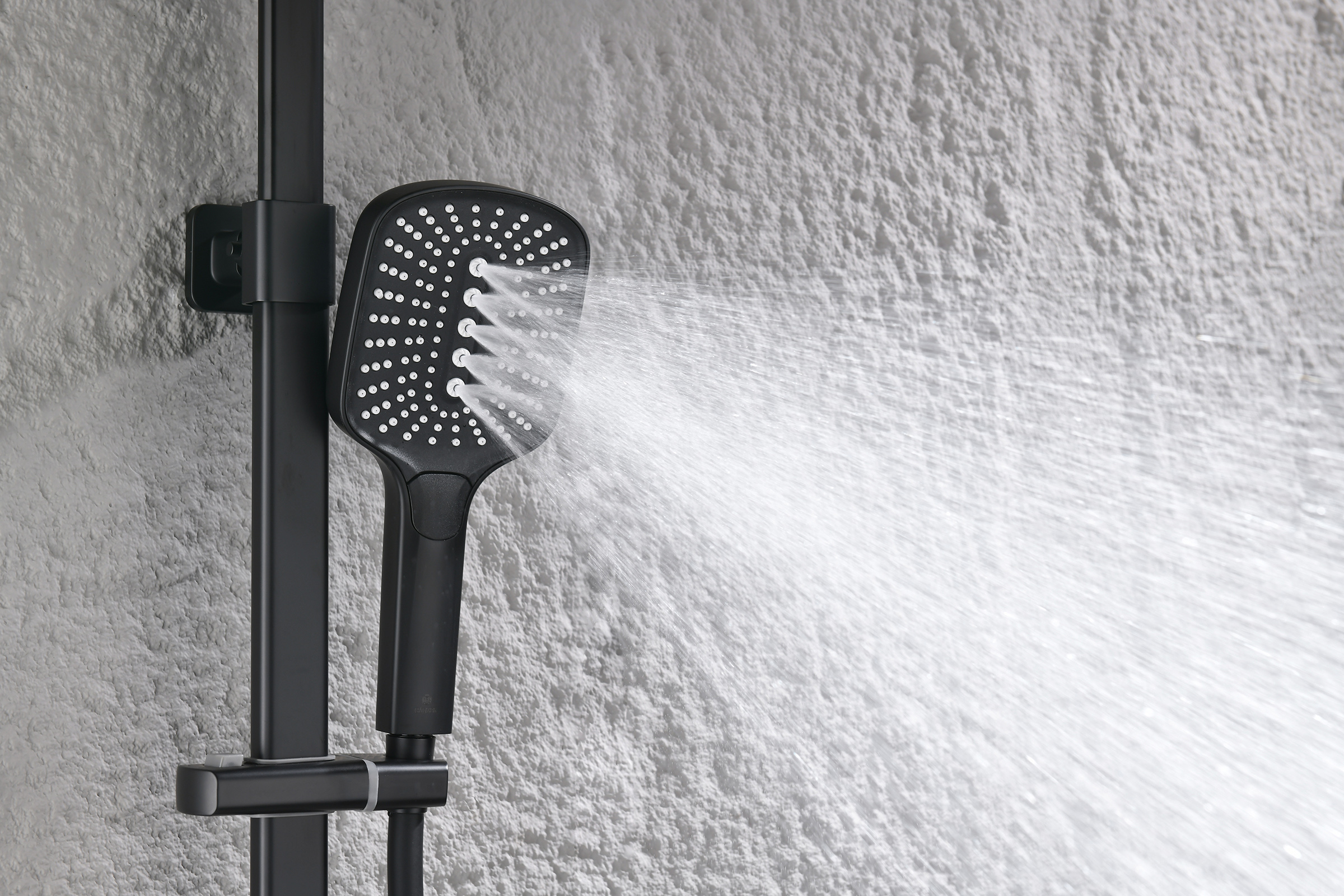 12163-C Душевая система (ЧЕРНЫЙ) GANZER (5/1шт)