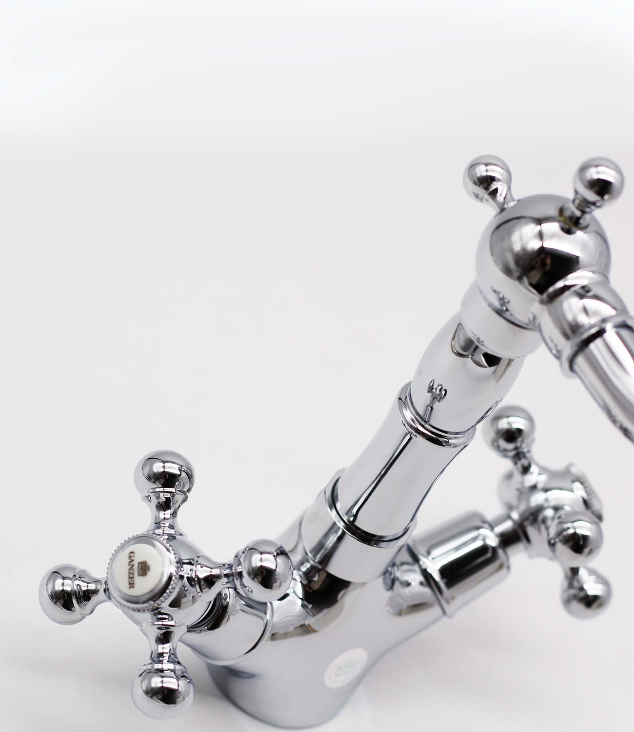 09112 Смеситель двухвент. для умыв. (ХРОМ)  GANZER  (10/1шт)