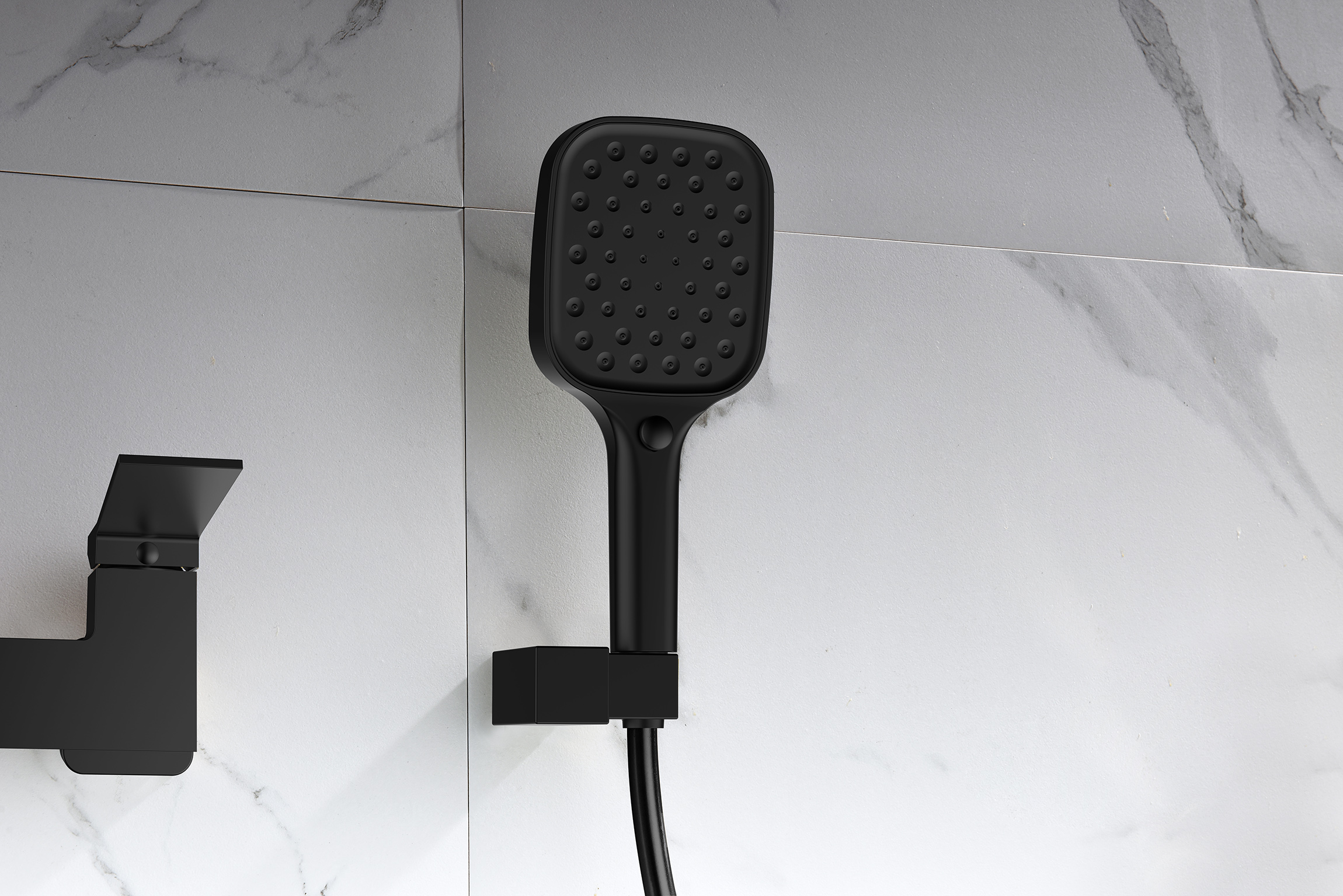 05132-C Смеситель од. для ванны кор. (ЧЕРНЫЙ)  GANZER  (8/1шт)