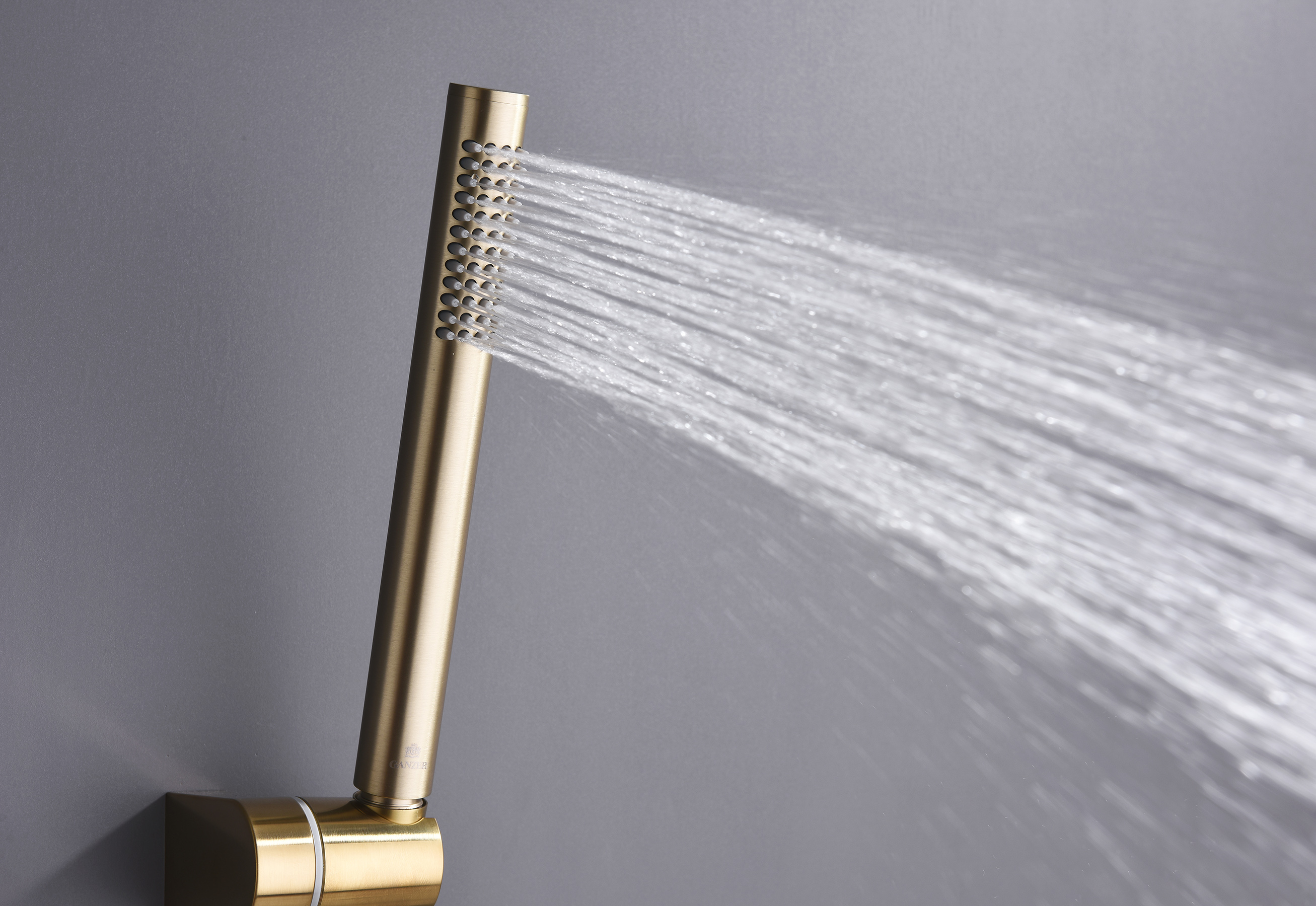 19165-S Смеситель встраиваемый для душа с 3-функ. (Мат. Золото) GANZER (6/1шт)