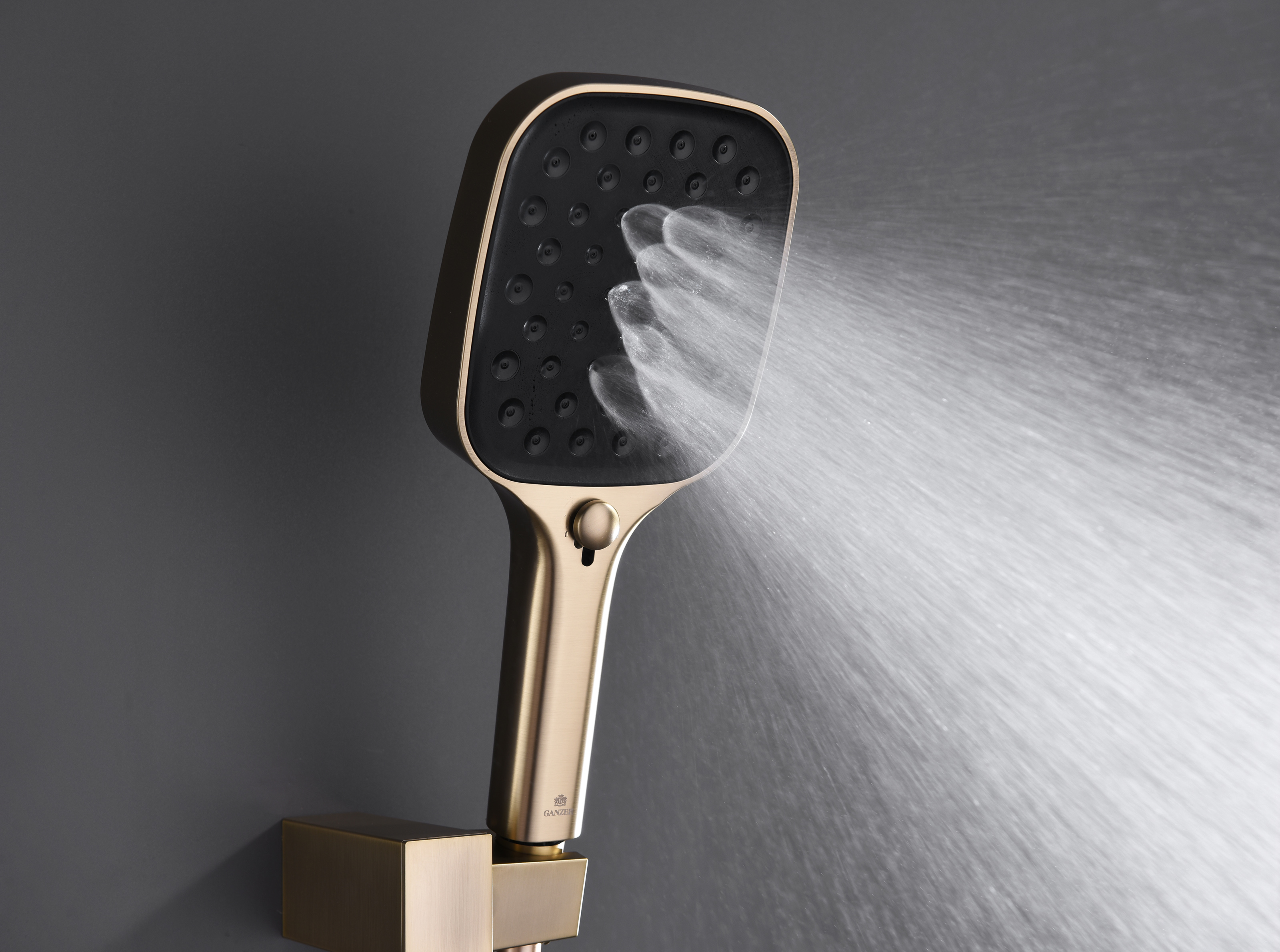 05165-S Смеситель встраиваемый для душа с 3-функ. (Мат. Золото) GANZER (6/1шт)