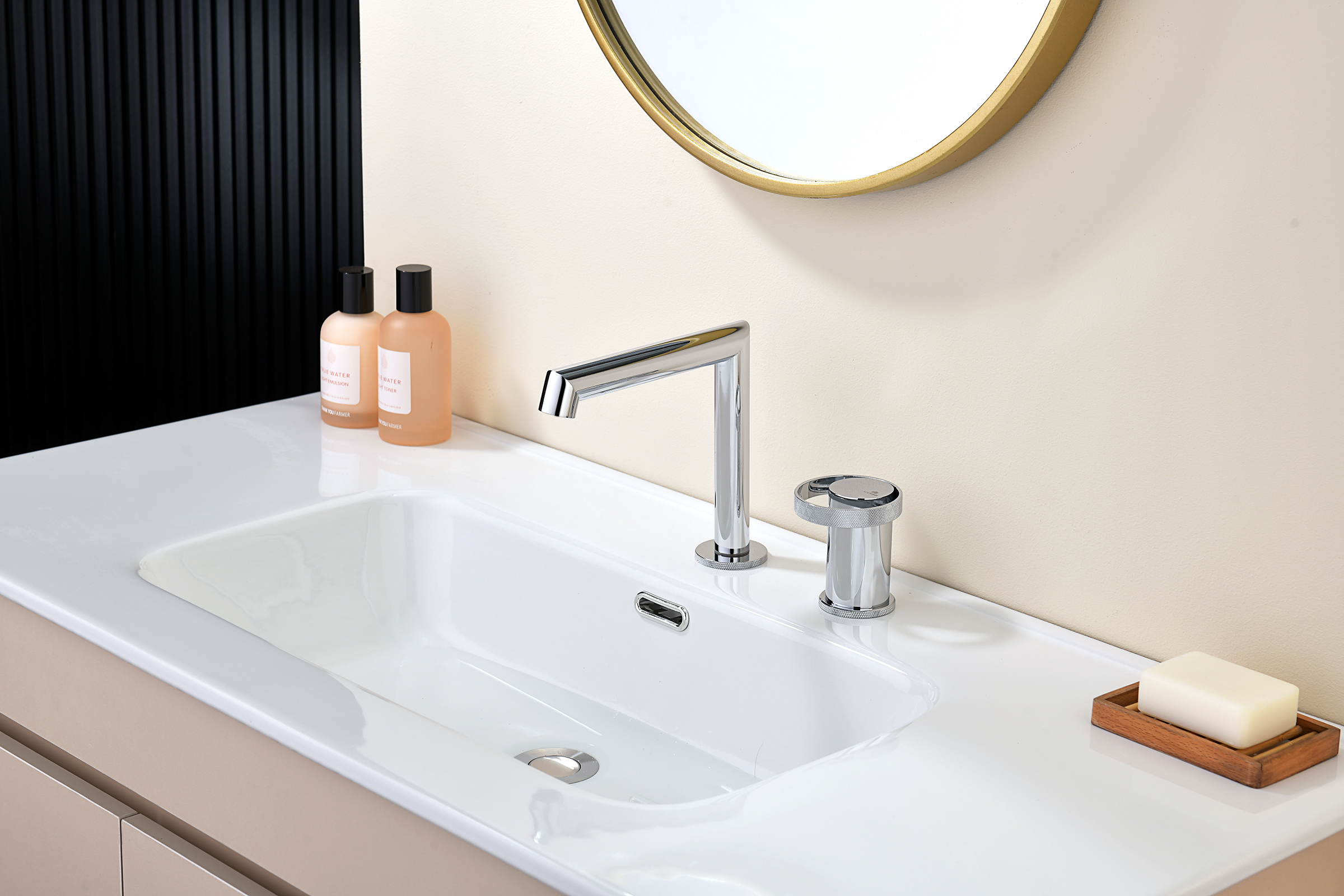 19114 Смеситель на борт раковины (2-отв,ХРОМ)  GANZER (10/1шт)