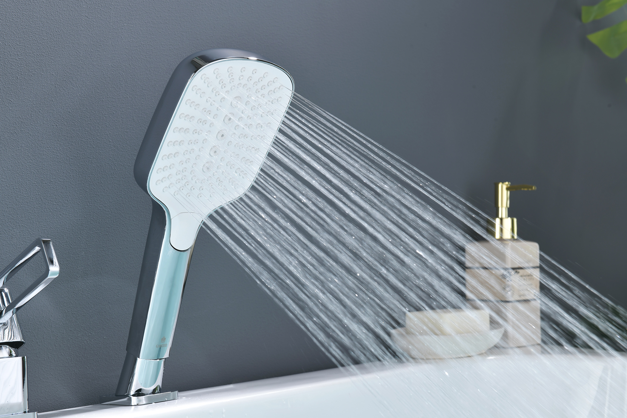 12133 Смеситель на борт ванны (3-отв,ХРОМ)  GANZER (10/1шт)