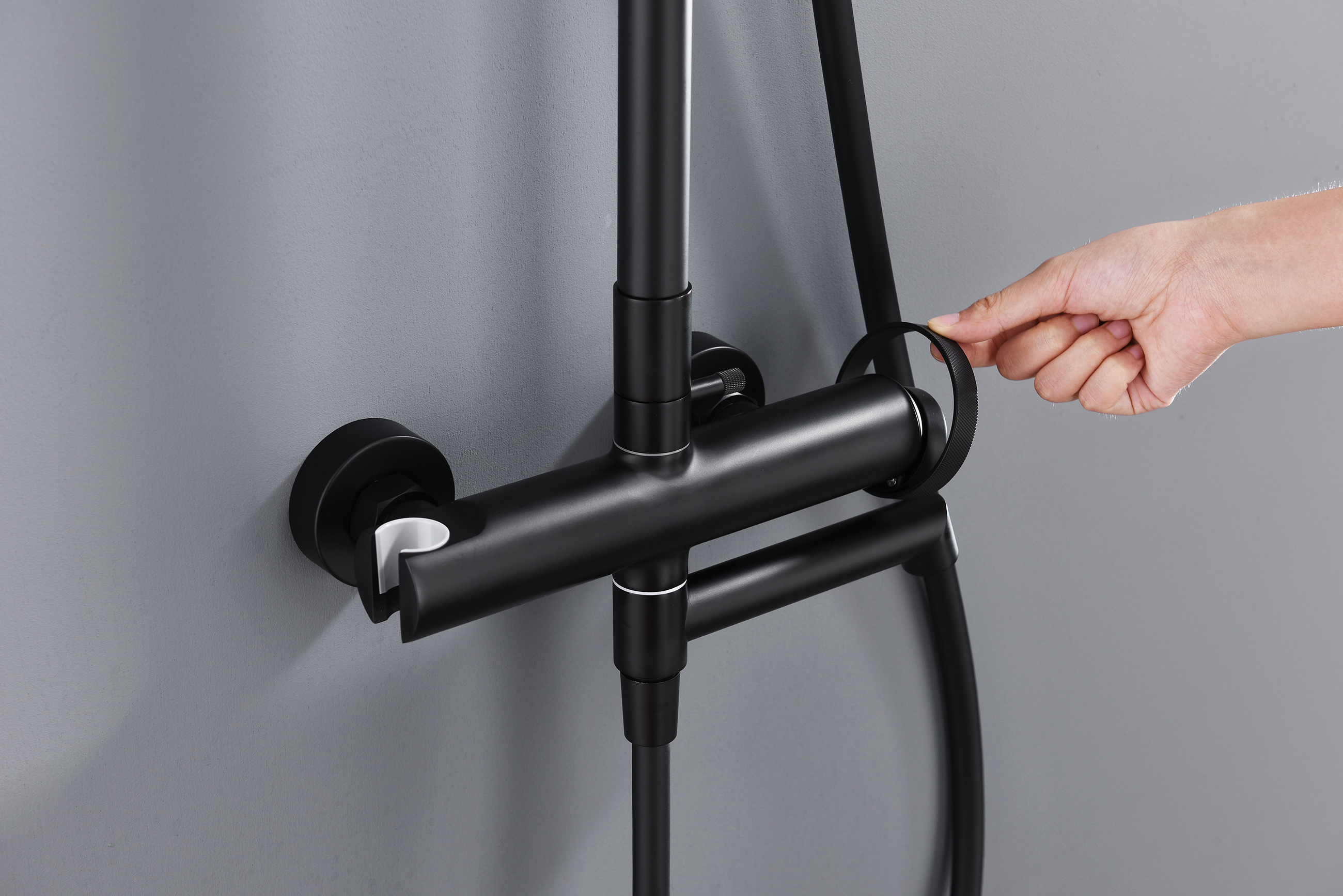 19162-C Душевая система (ЧЕРНЫЙ) GANZER (5/1шт)