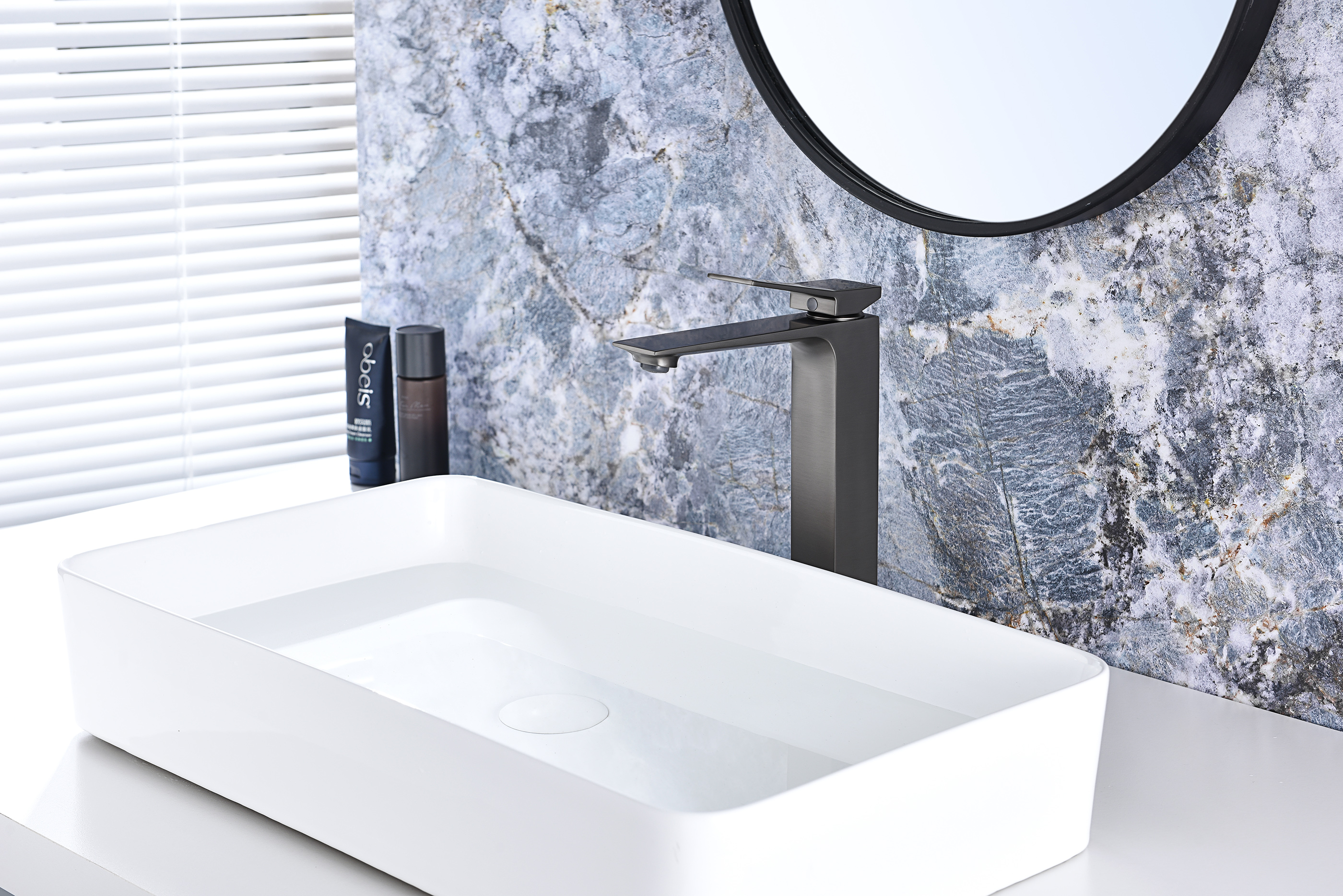 05112-Q Смеситель од. для раковины-чаши (ГРАФИТ) GANZER (10/1шт)