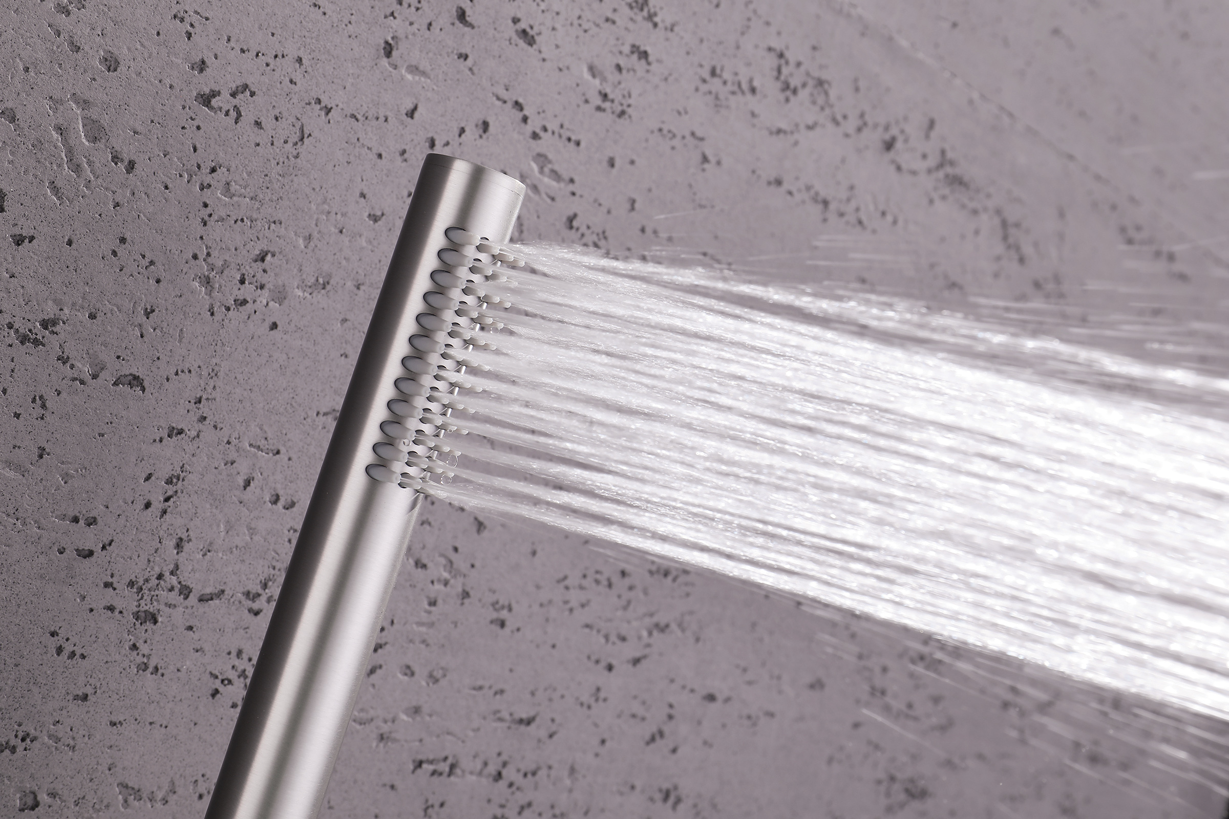 19132-G Смеситель од. для ванны кор. (САТИН)  GANZER  (8/1шт)