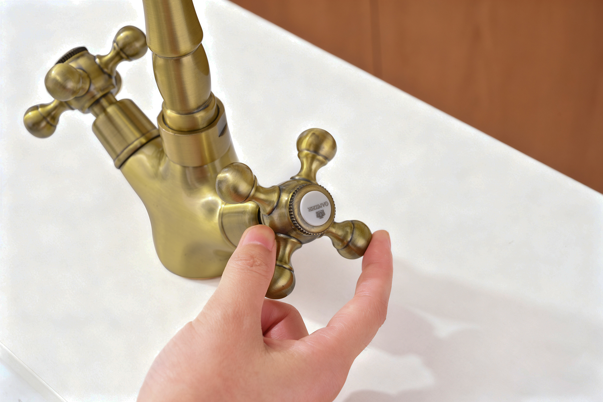 09122-D Смеситель 2-ух руч. для кухни (БРОНЗА) GANZER  (10/1шт)