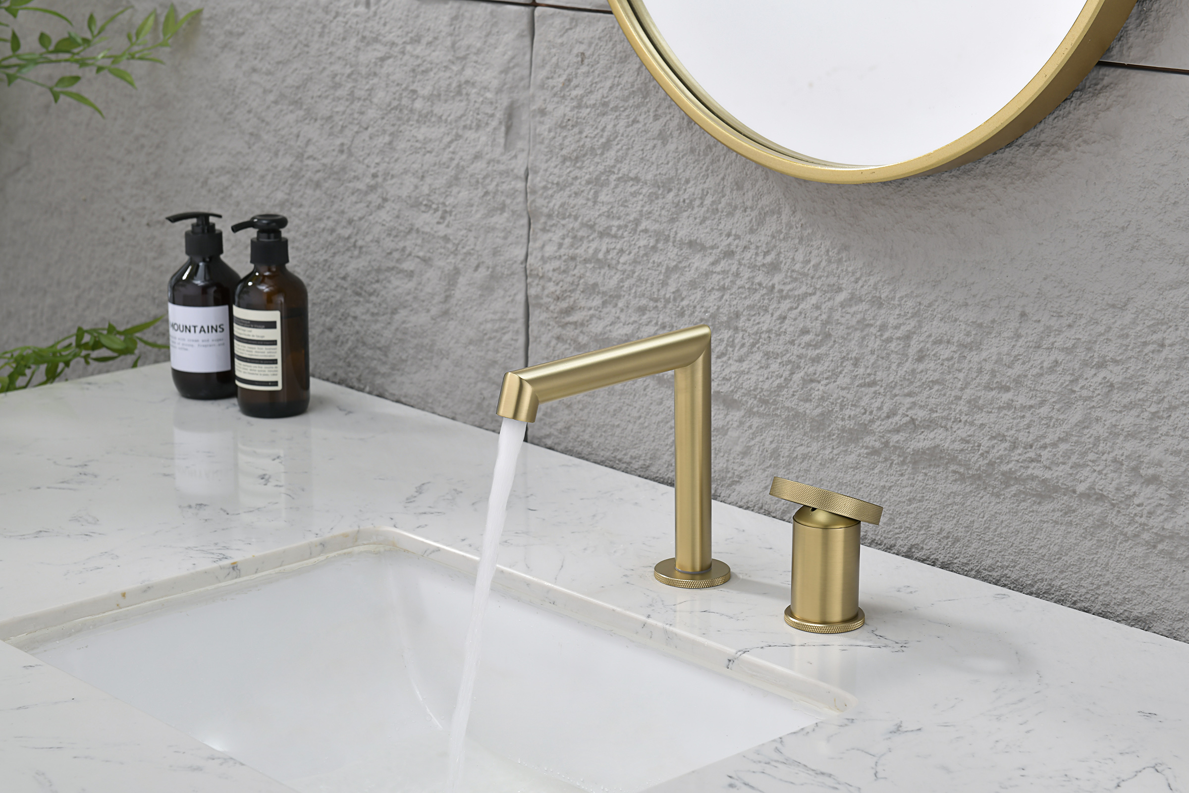 19114-S Смеситель на борт раковины (2-отв,Мат. Золото)  GANZER (10/1шт)