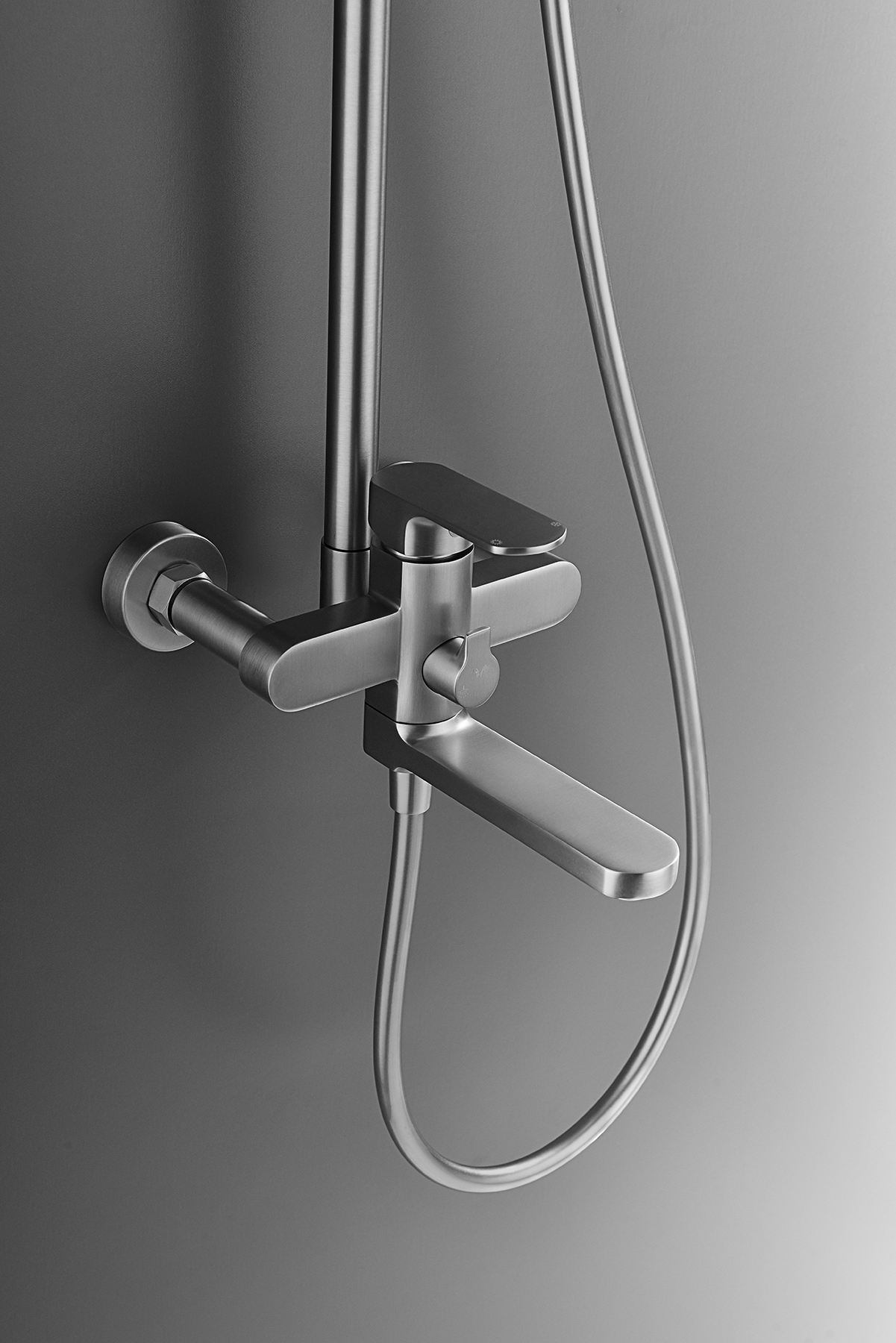 06161-Q Душевая система (ГРАФИТ) GANZER (5/1шт)