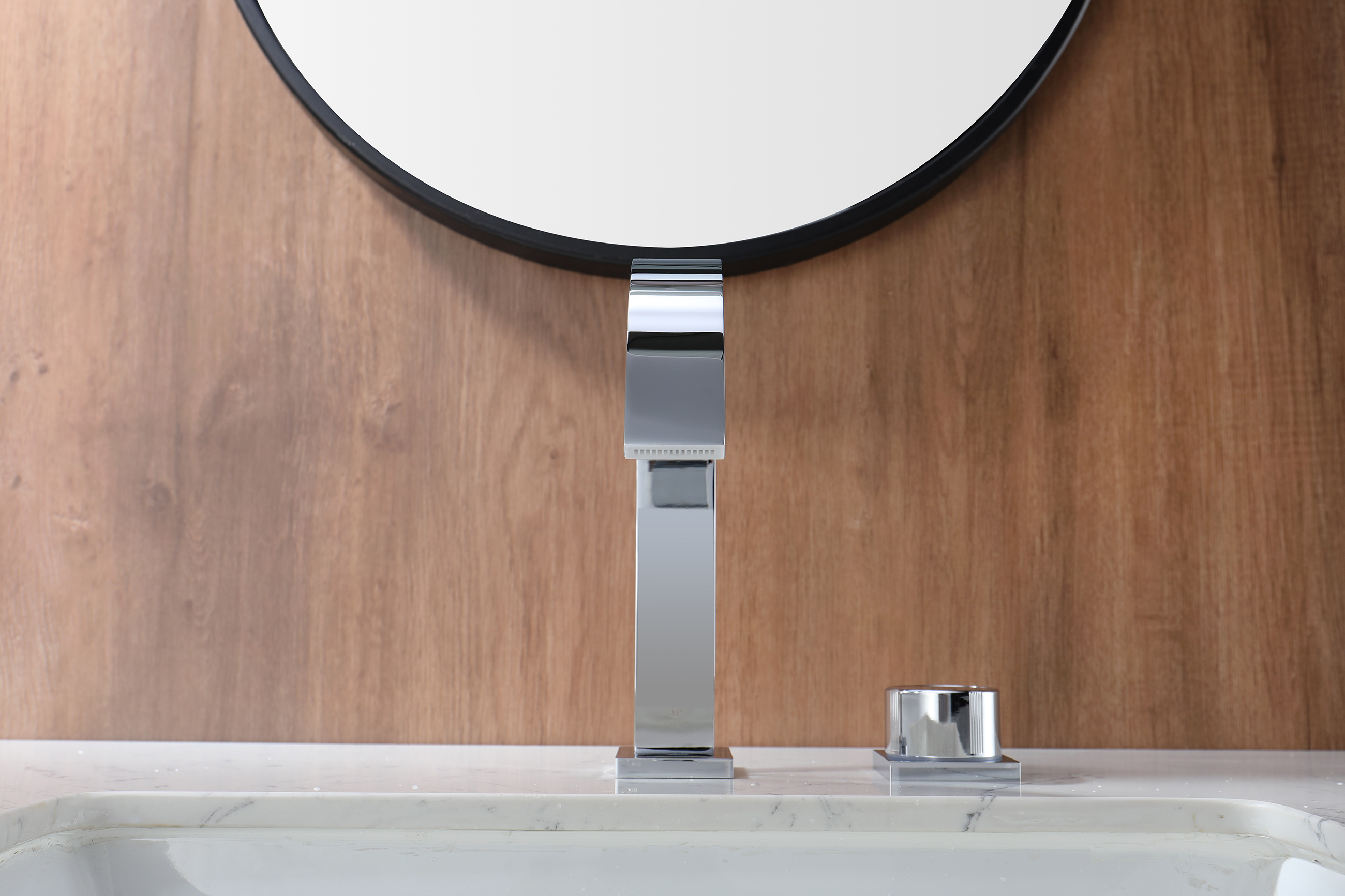 01111 Смеситель на борт раковины (2-отв,ХРОМ)  GANZER (10/1шт)