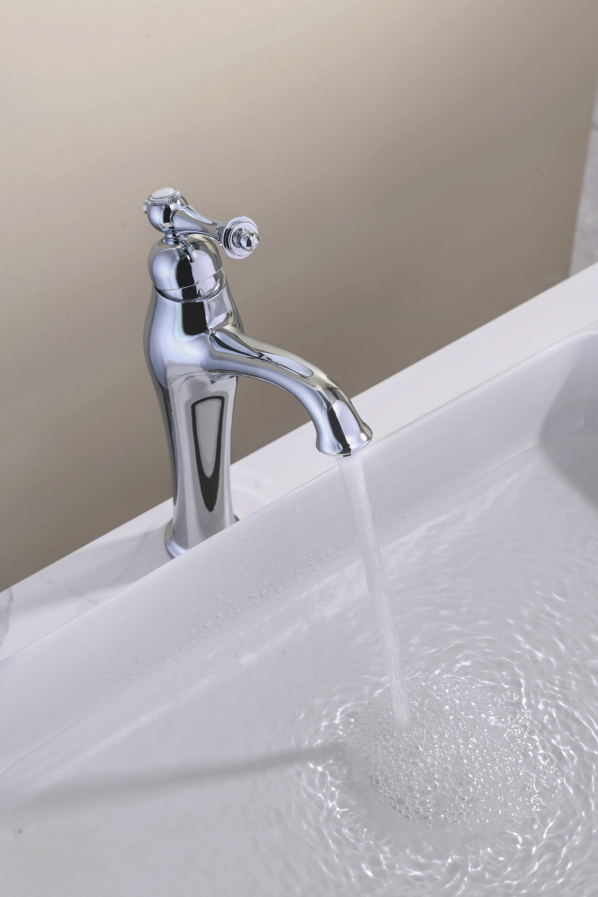 77013 Смеситель од. для раковины-чаши (ХРОМ)  GANZER  (10/1шт)