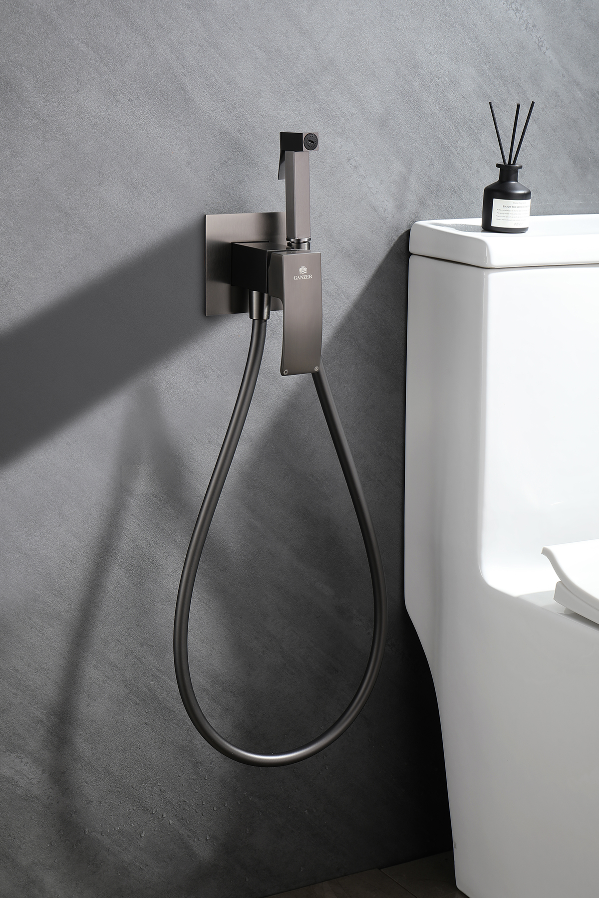44157-Q Смеситель встраиваемый с ГИГ. душем (ГРАФИТ) GANZER (10/1шт)