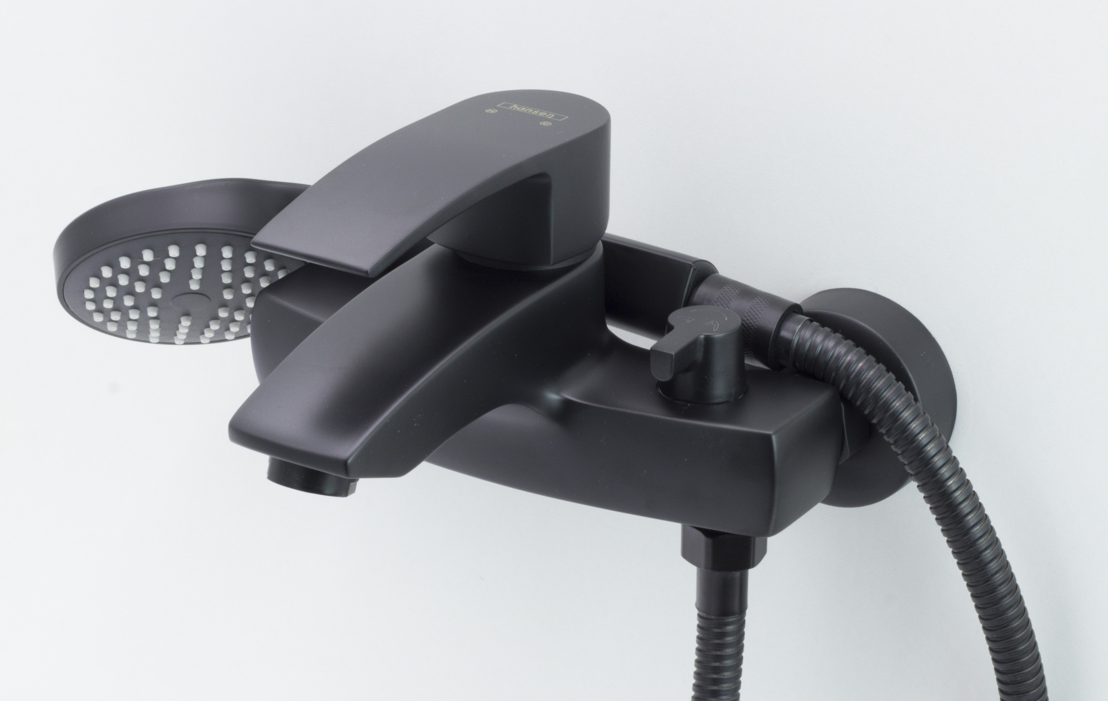 30009-C Смеситель для ванны (ЧЕРНЫЙ) HANSEN (10/1шт)