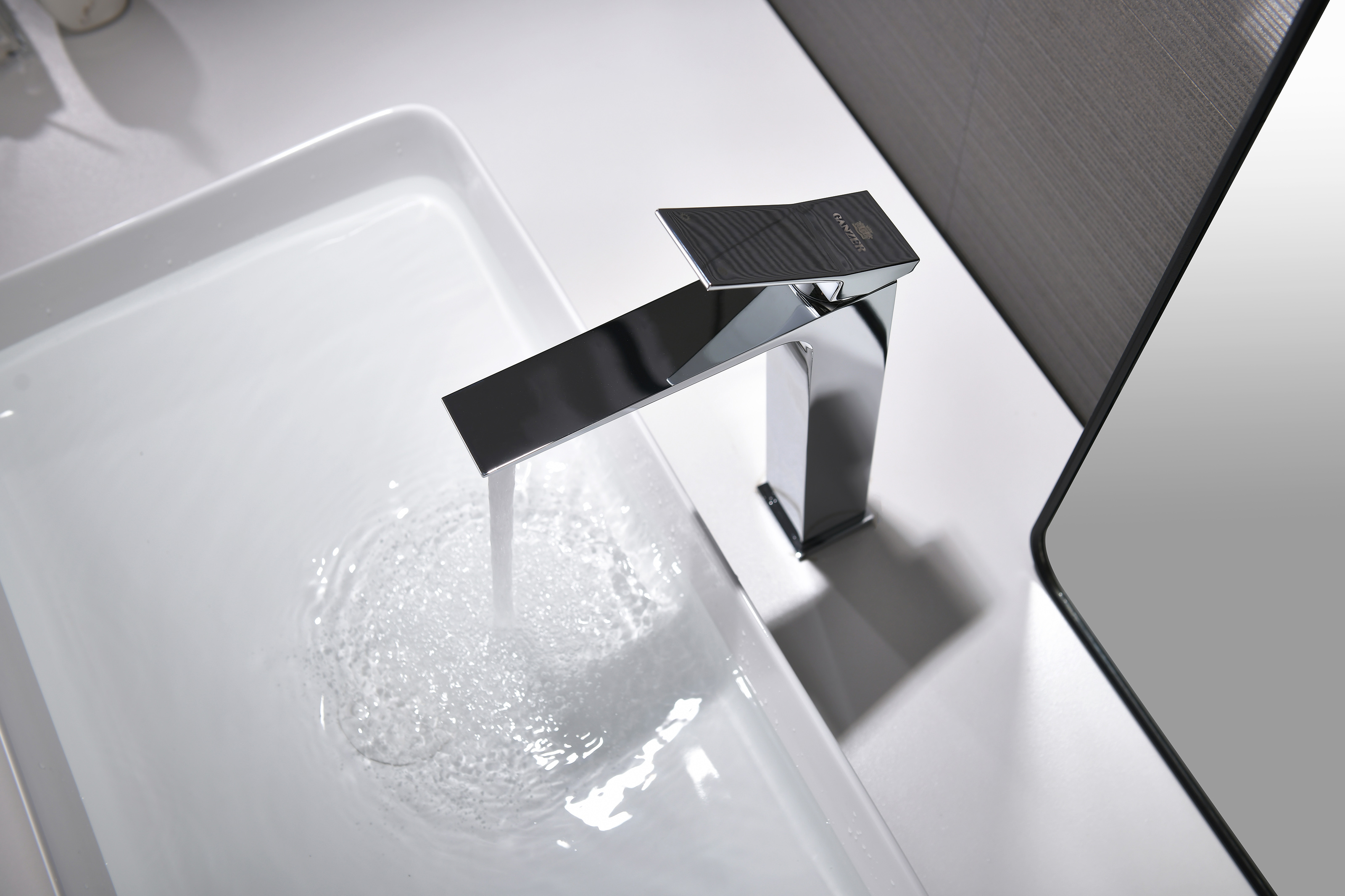 05112 Смеситель од. для раковины-чаши (ХРОМ) GANZER (10/1шт)