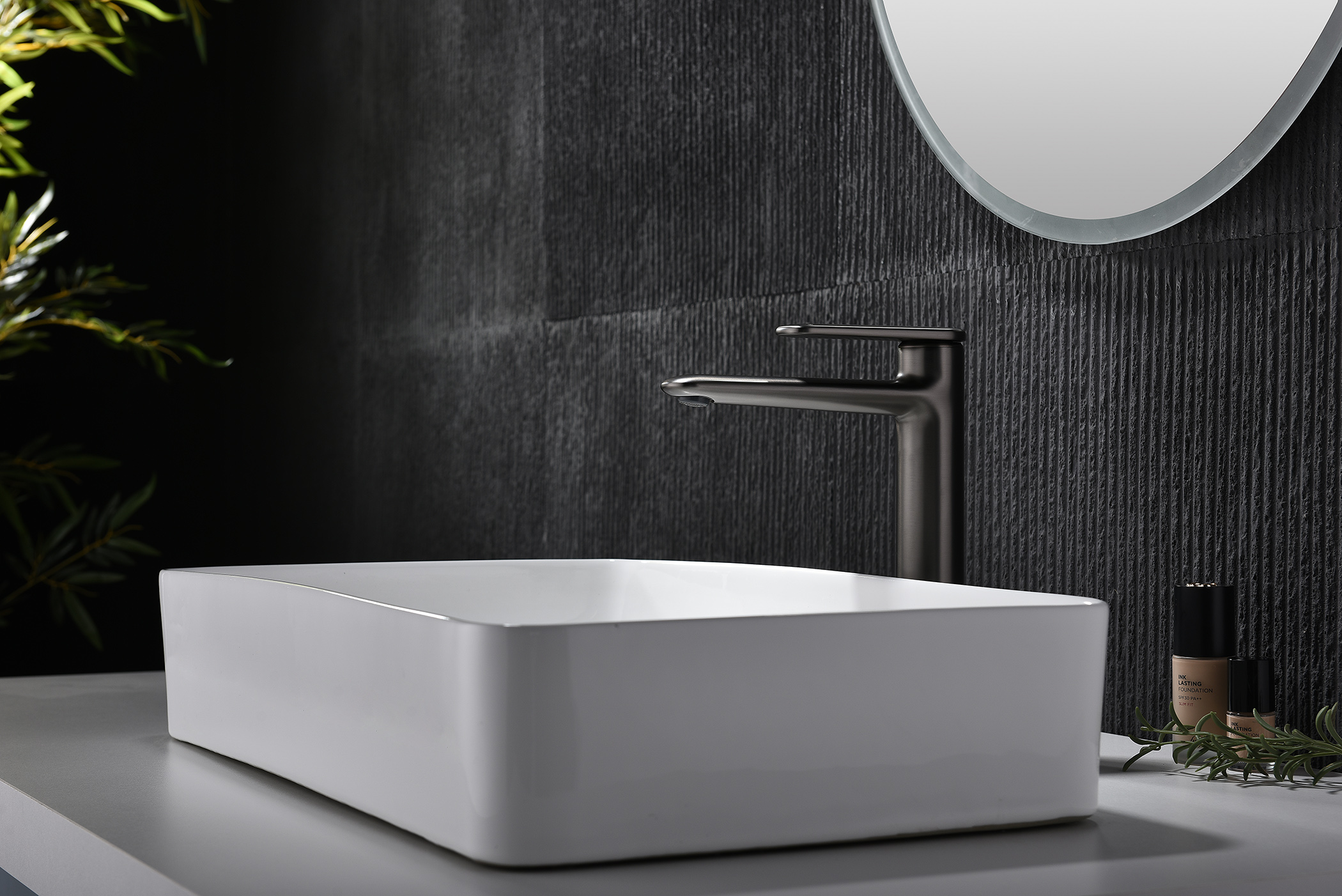 02112-Q Смеситель од. для раковины-чаши (ГРАФИТ) GANZER (10/1шт)