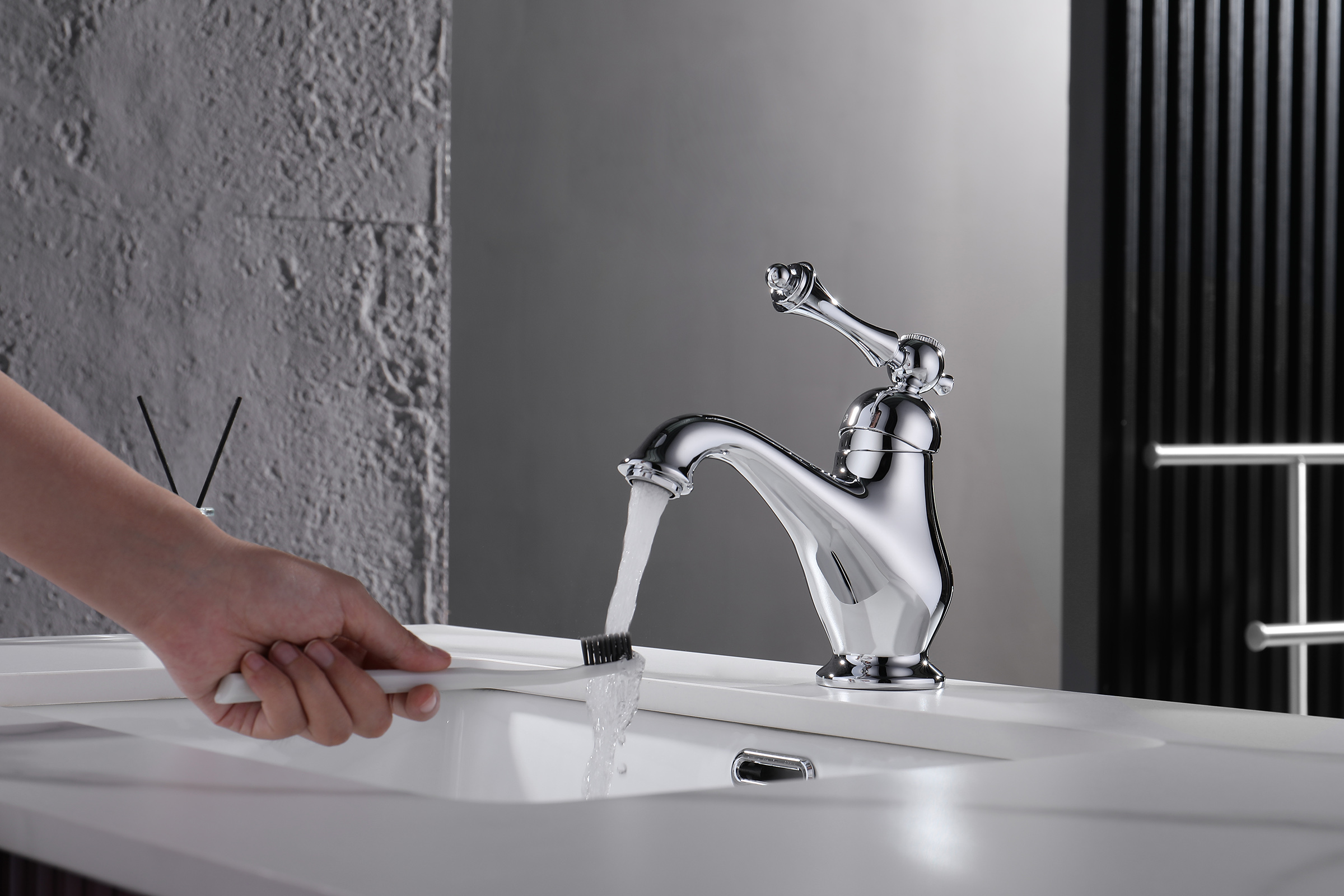 77111 Смеситель для умывальника (ХРОМ)  GANZER  (10/1шт)