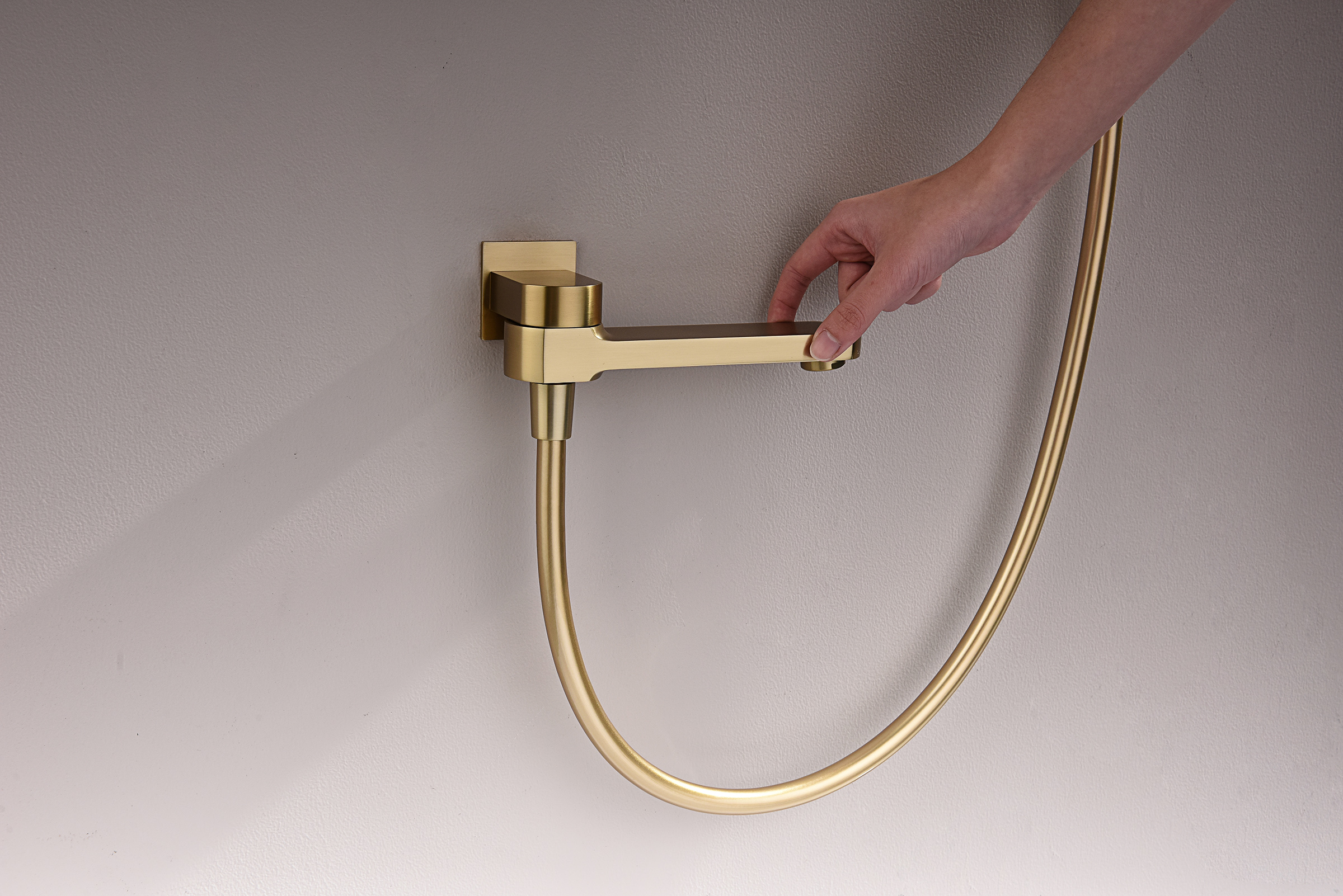 06165-S Смеситель встраиваемый для душа с 3-функ. (Мат. Золото) GANZER (6/1шт)