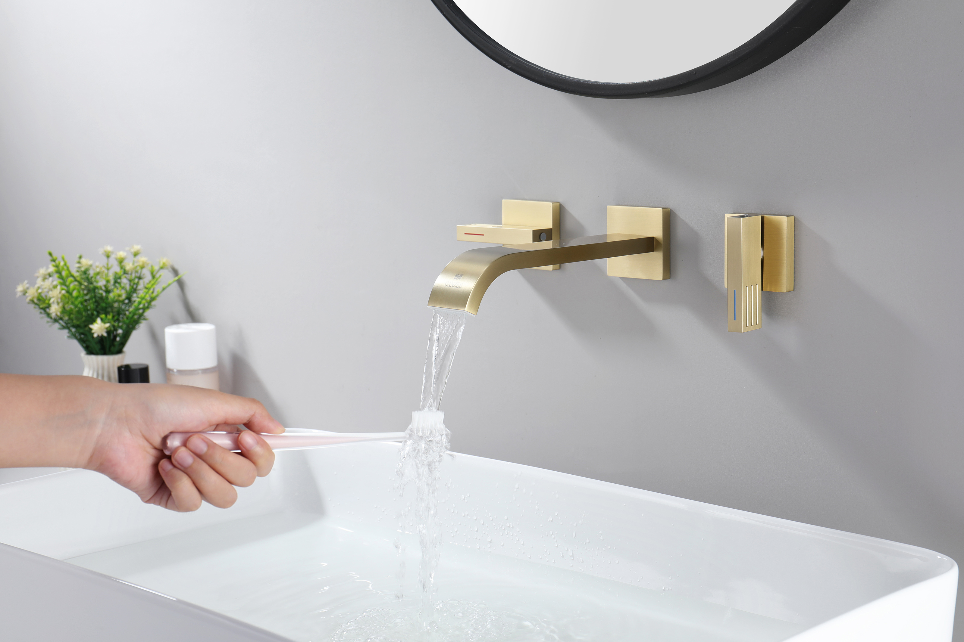 01144-S Смеситель встраиваемый для раковины (Мат. Золото) GANZER (8/1шт)