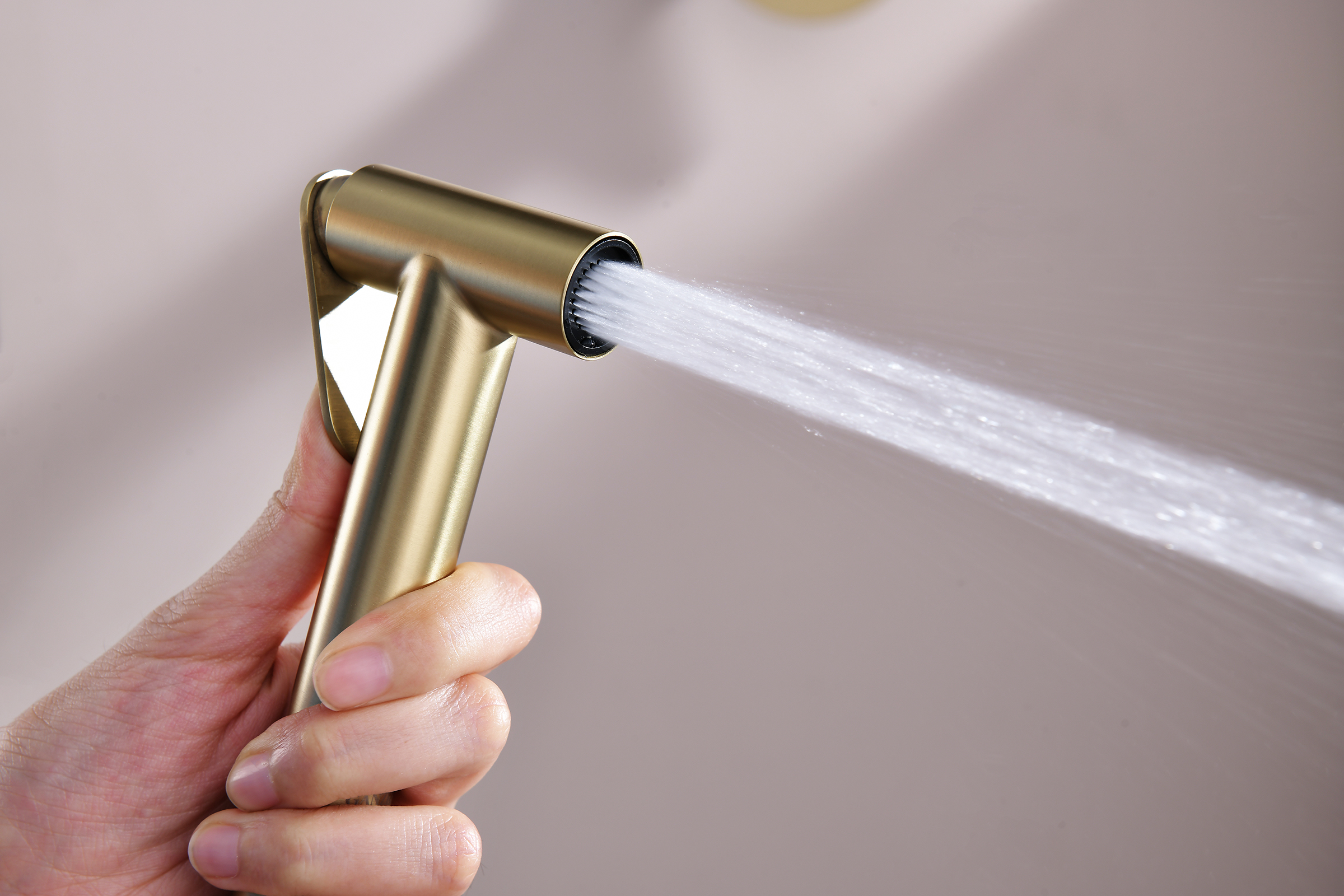 06157-S Смеситель встраиваемый с ГИГ. душем (Мат. Золото) GANZER (10/1шт)