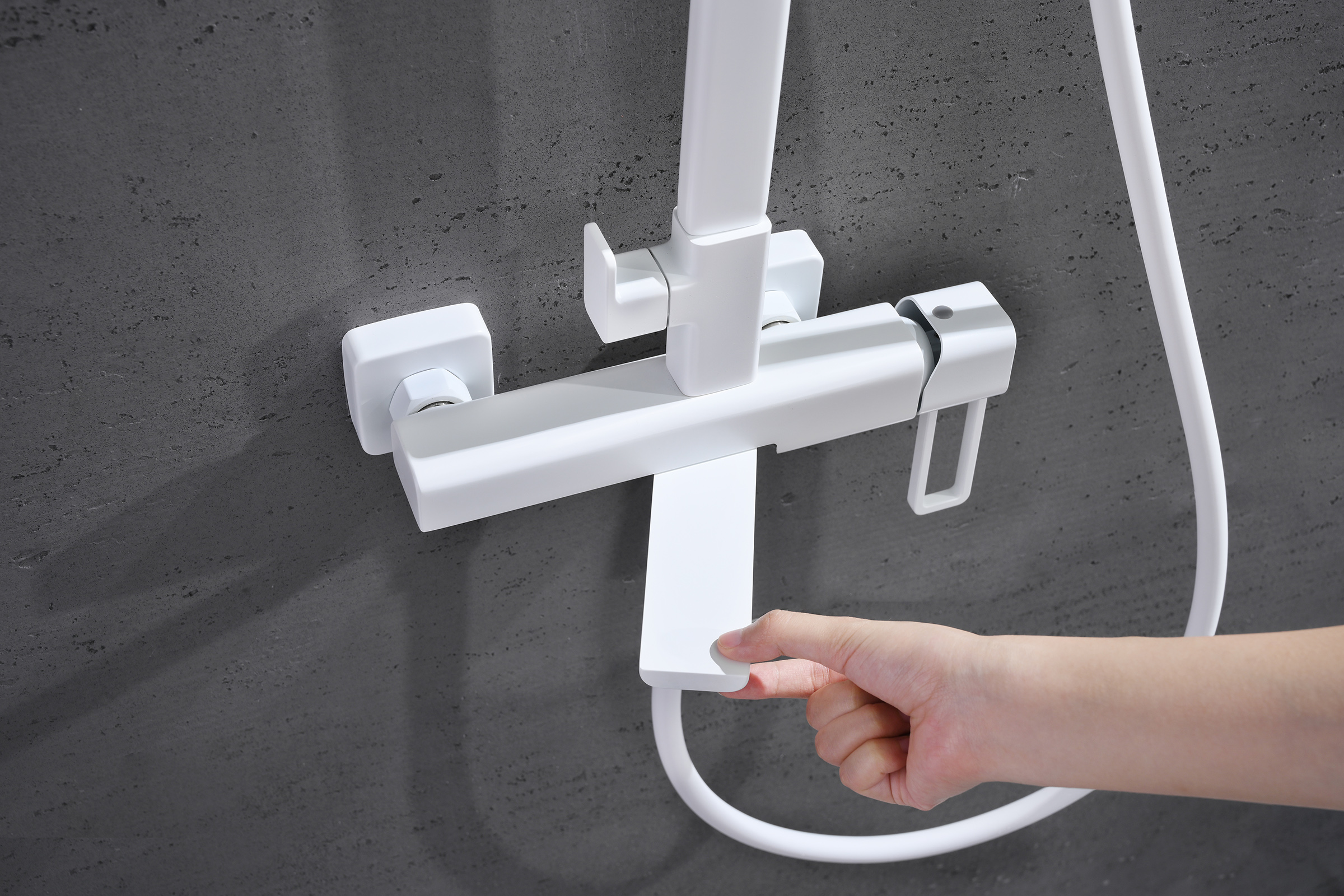 12163-F Душевая система (БЕЛЫЙ) GANZER (5/1шт)