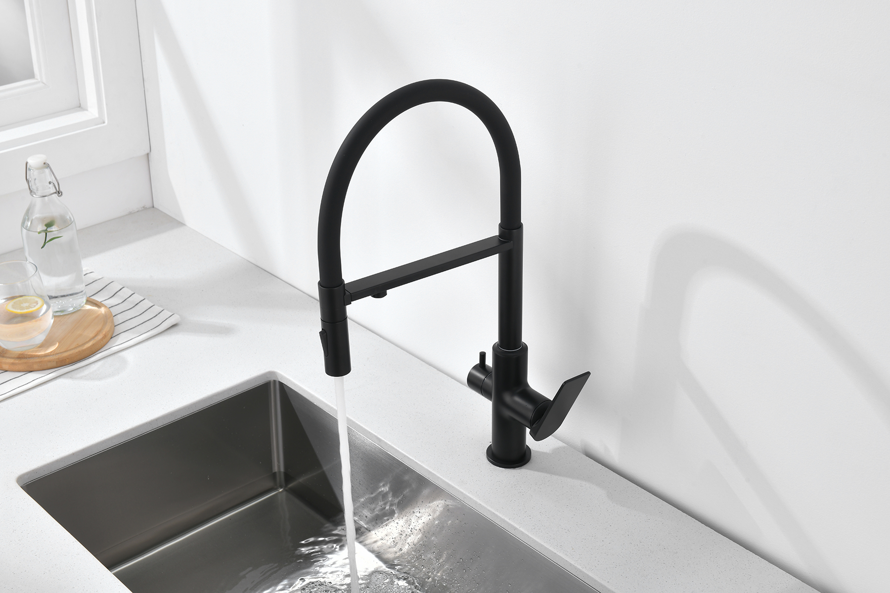 07127-C Смес. для кухни с гиб МАГ. изл. и под. фильт. (ЧЕР.+ЧЕР.) GANZER (10/1шт)