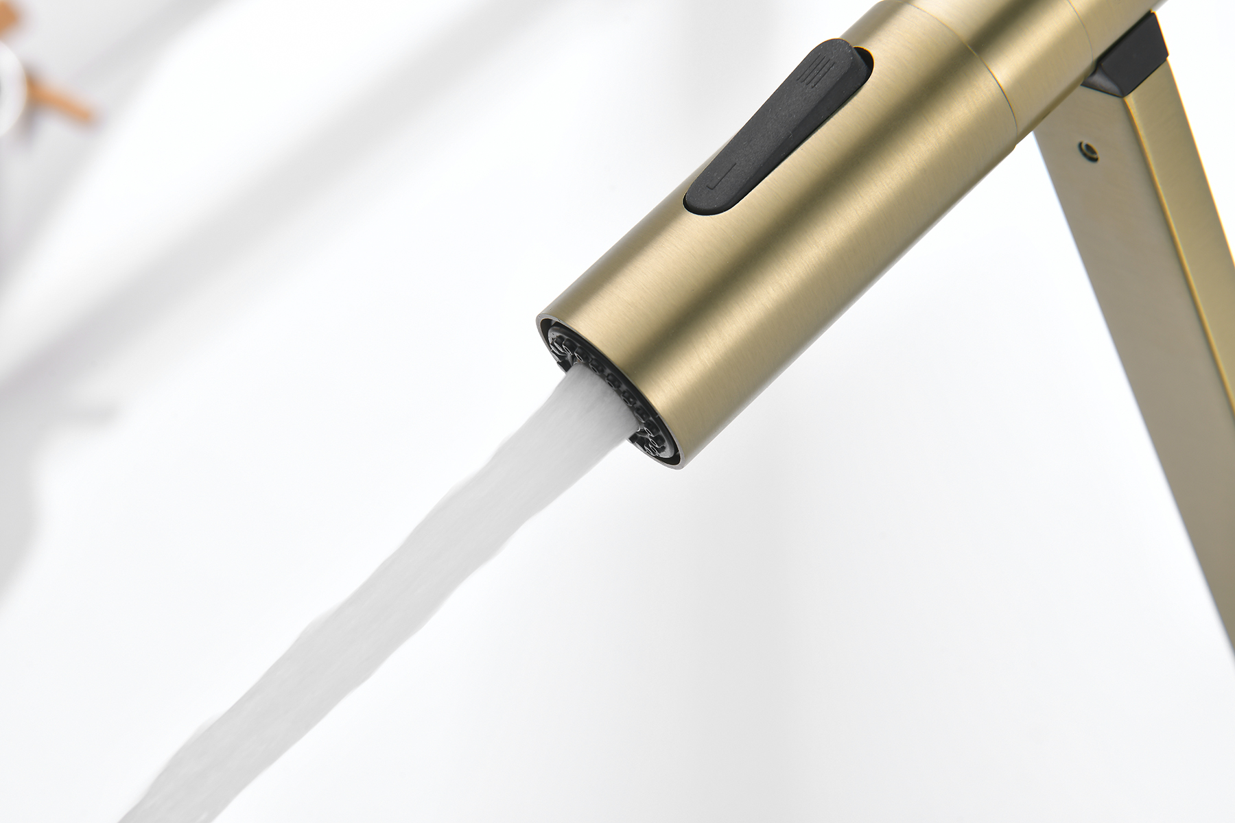 07127-S Смес. для кухни с гиб МАГ. изл. и под. фильт. (Мат. Золото+ЧЕР.) GANZER (10/1шт)