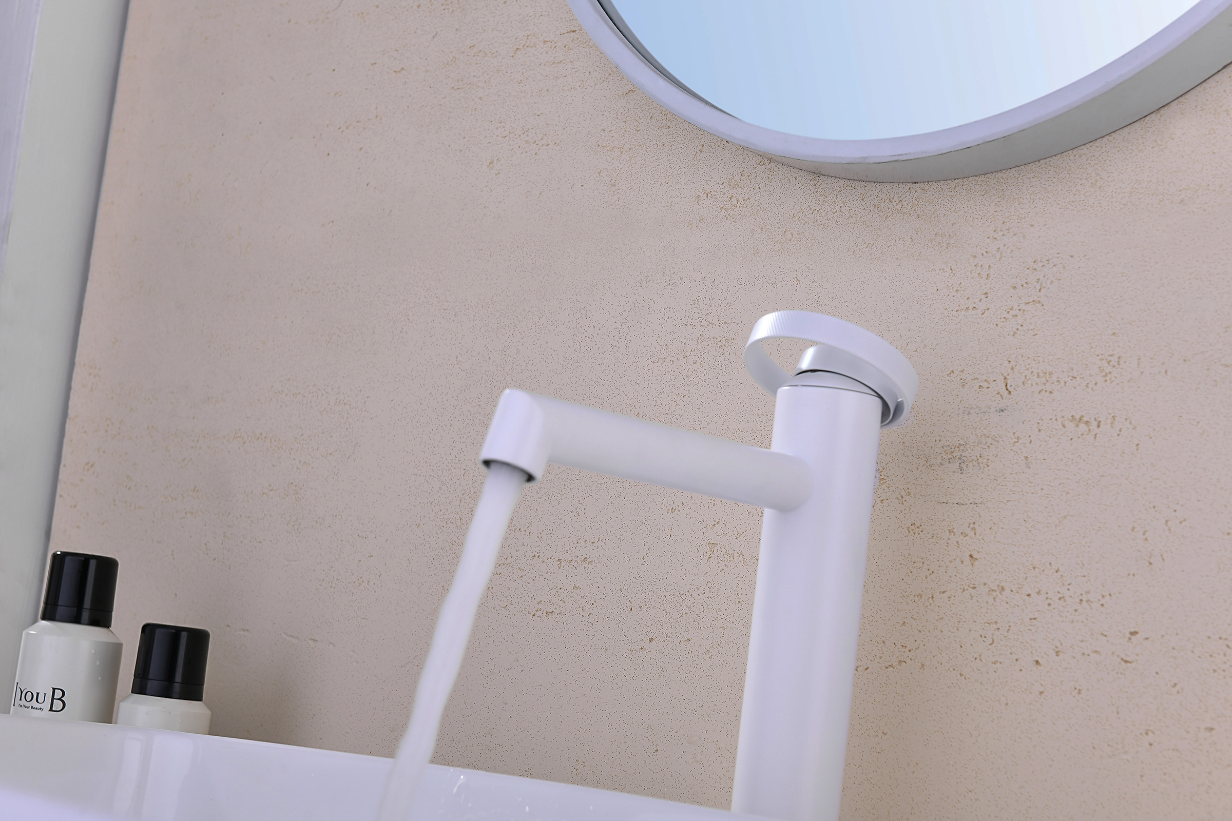 19112-F Смеситель од. для раковины-чаши (БЕЛЫЙ) GANZER (10/1шт)