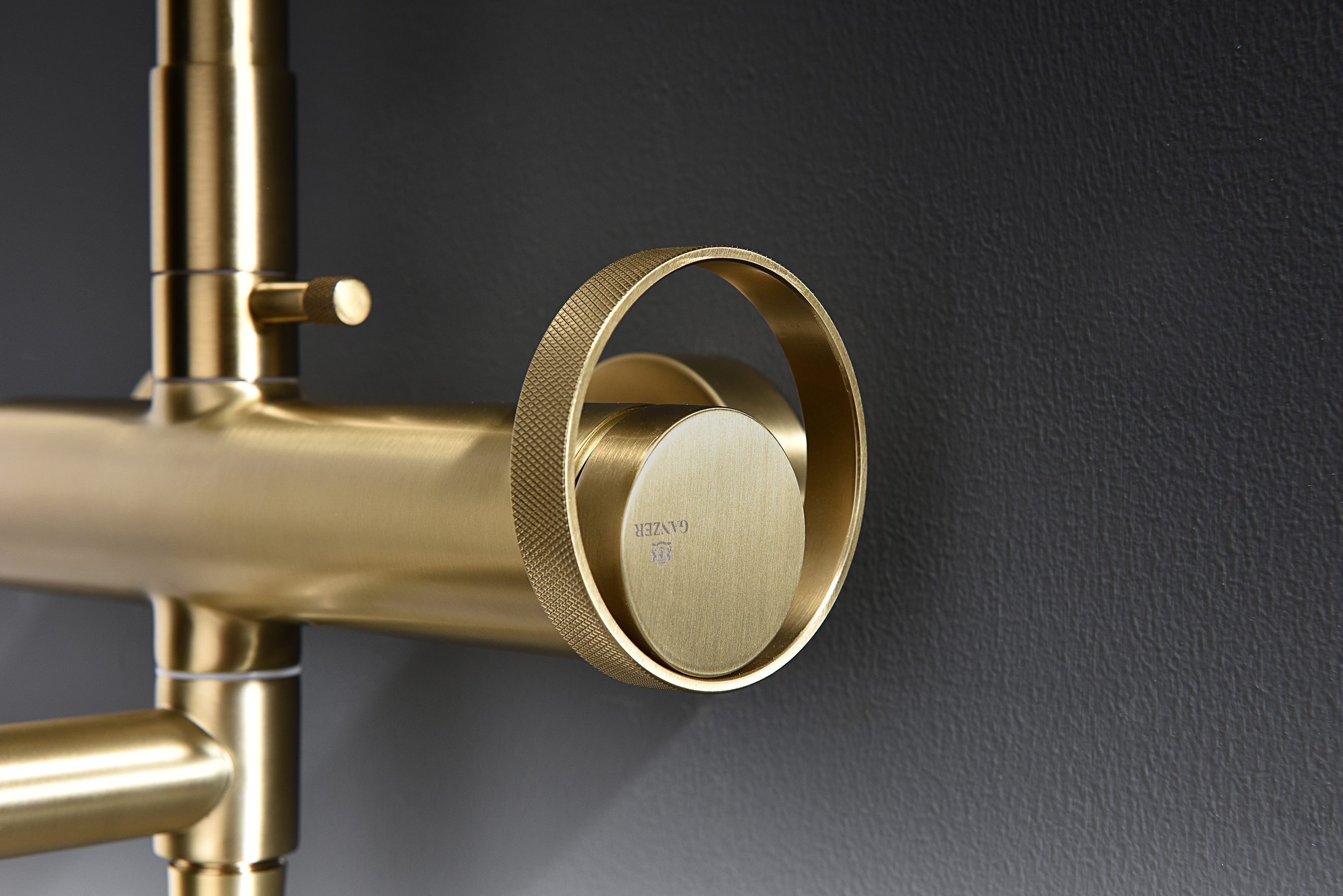 19162-S Душевая система (Мат. Золото) GANZER (5/1шт)