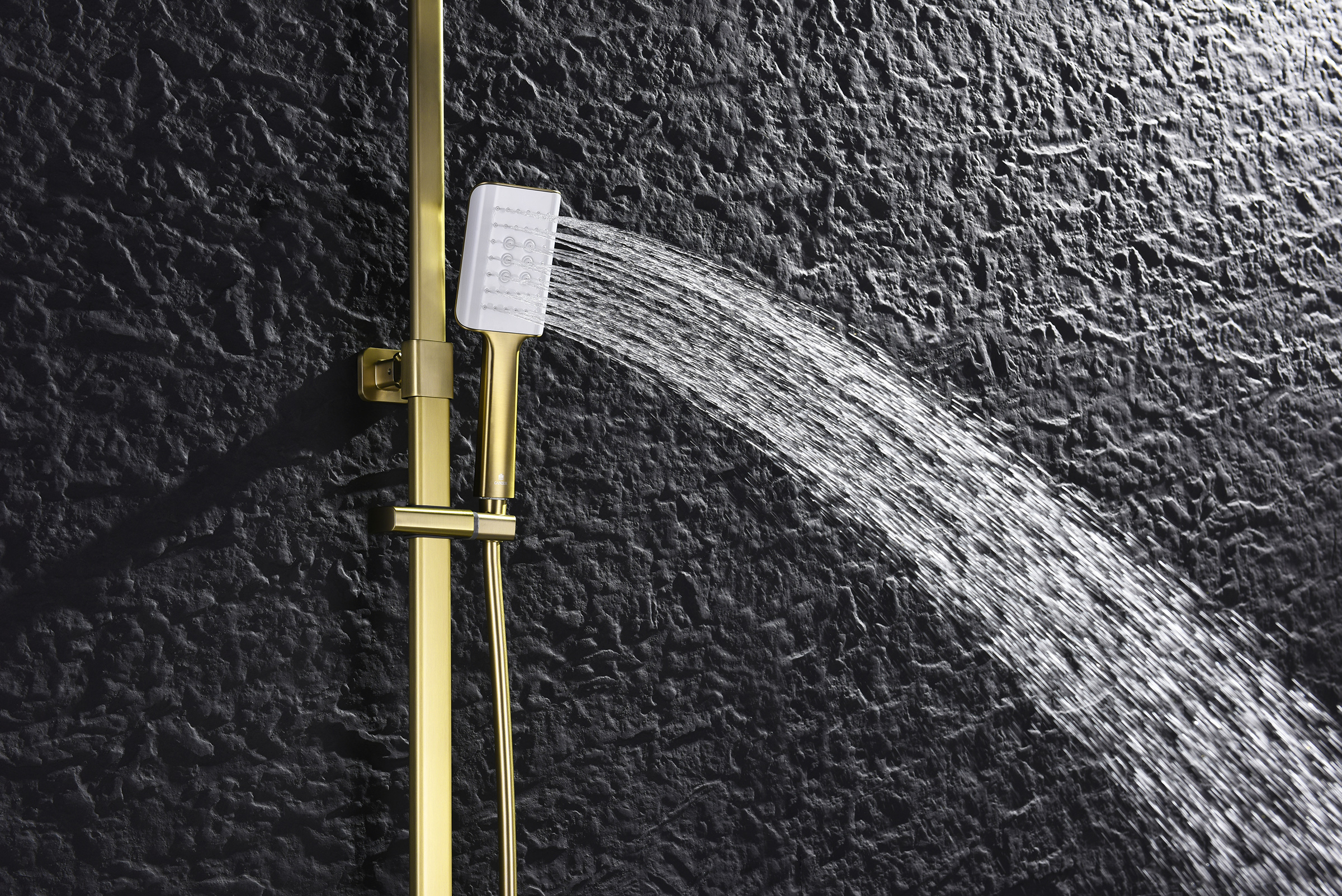 02162-S Душевая система (Мат. Золото) GANZER (5/1шт)