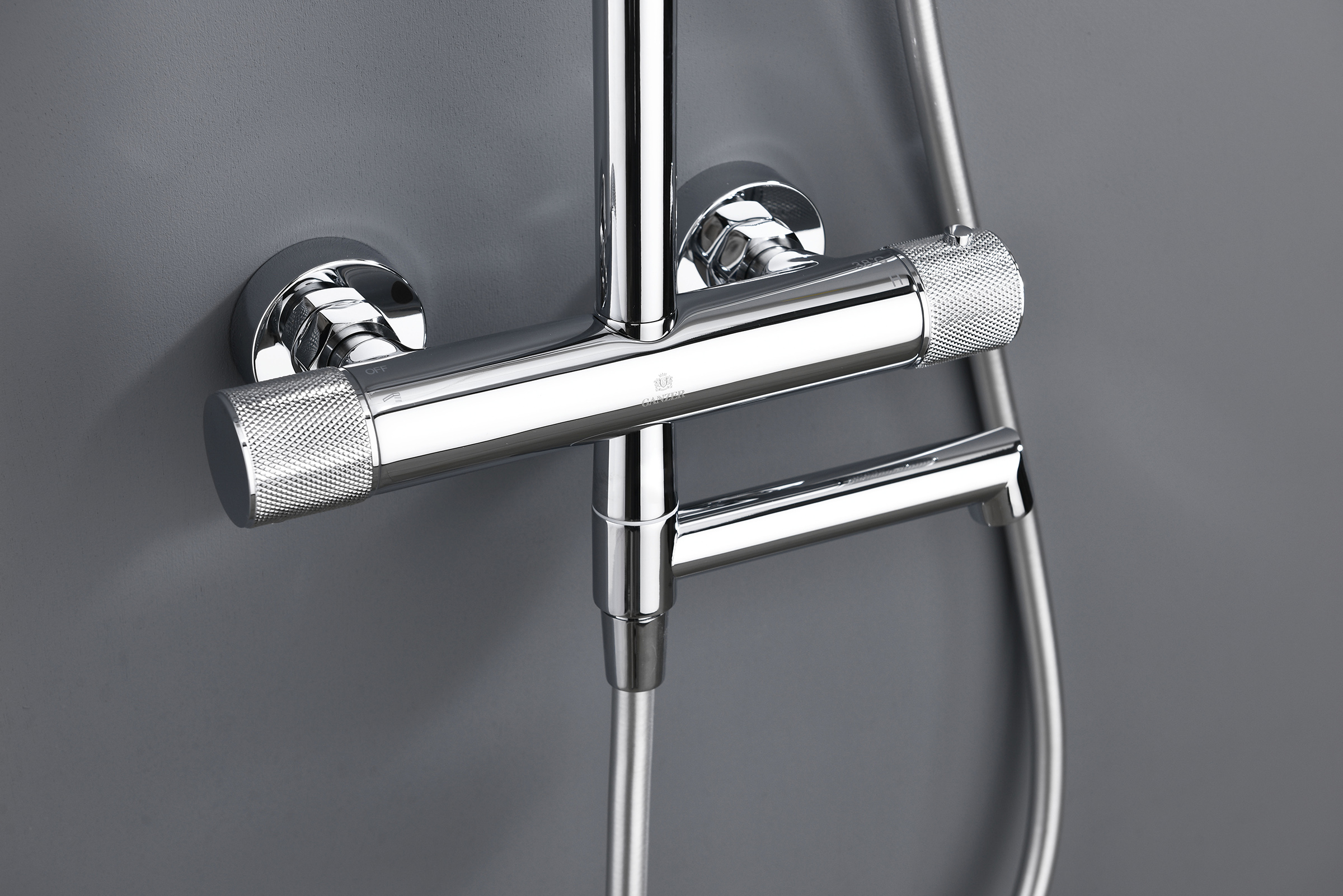 19170 Душевая система с термостатом (ХРОМ) GANZER (5/1шт)