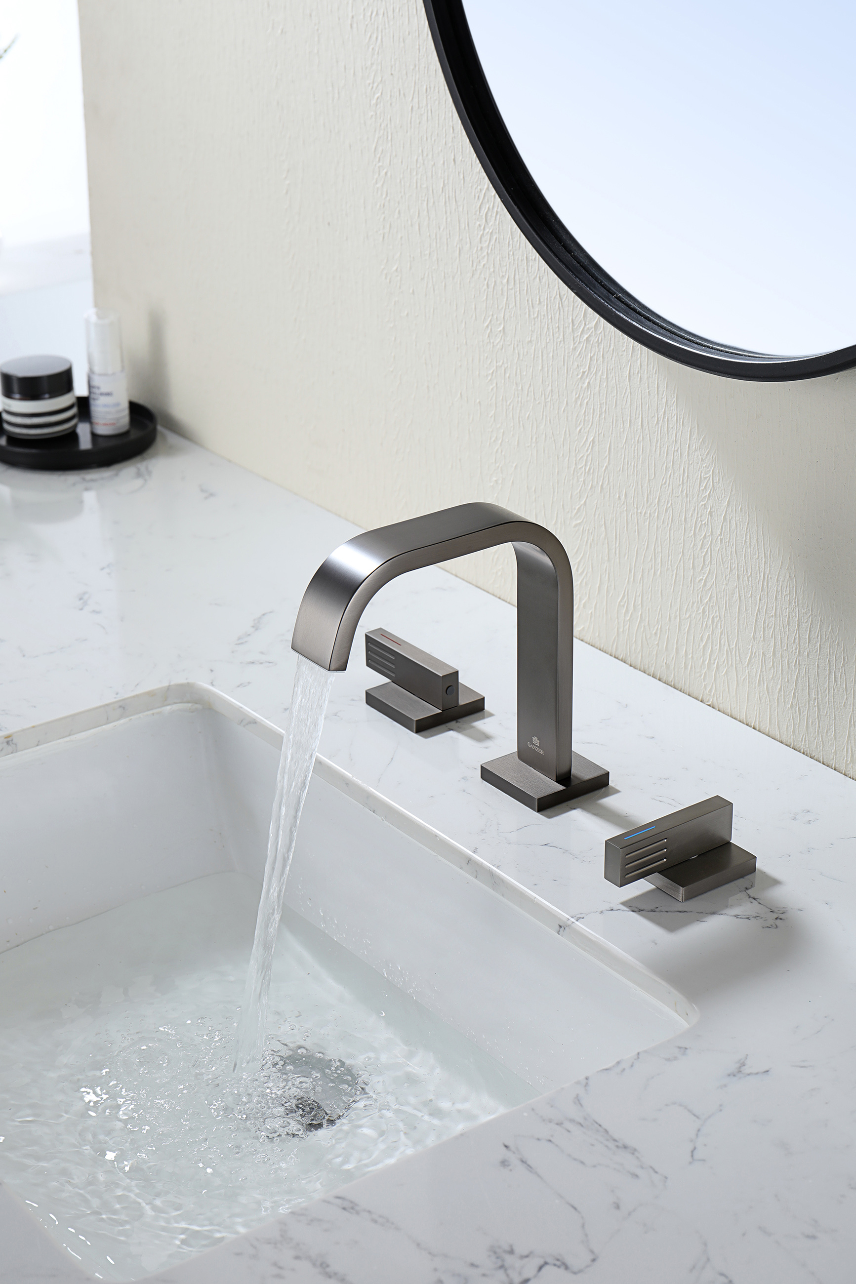 01115-Q Смеситель на борт раковины (3-отв,ГРАФИТ) GANZER (10/1шт)