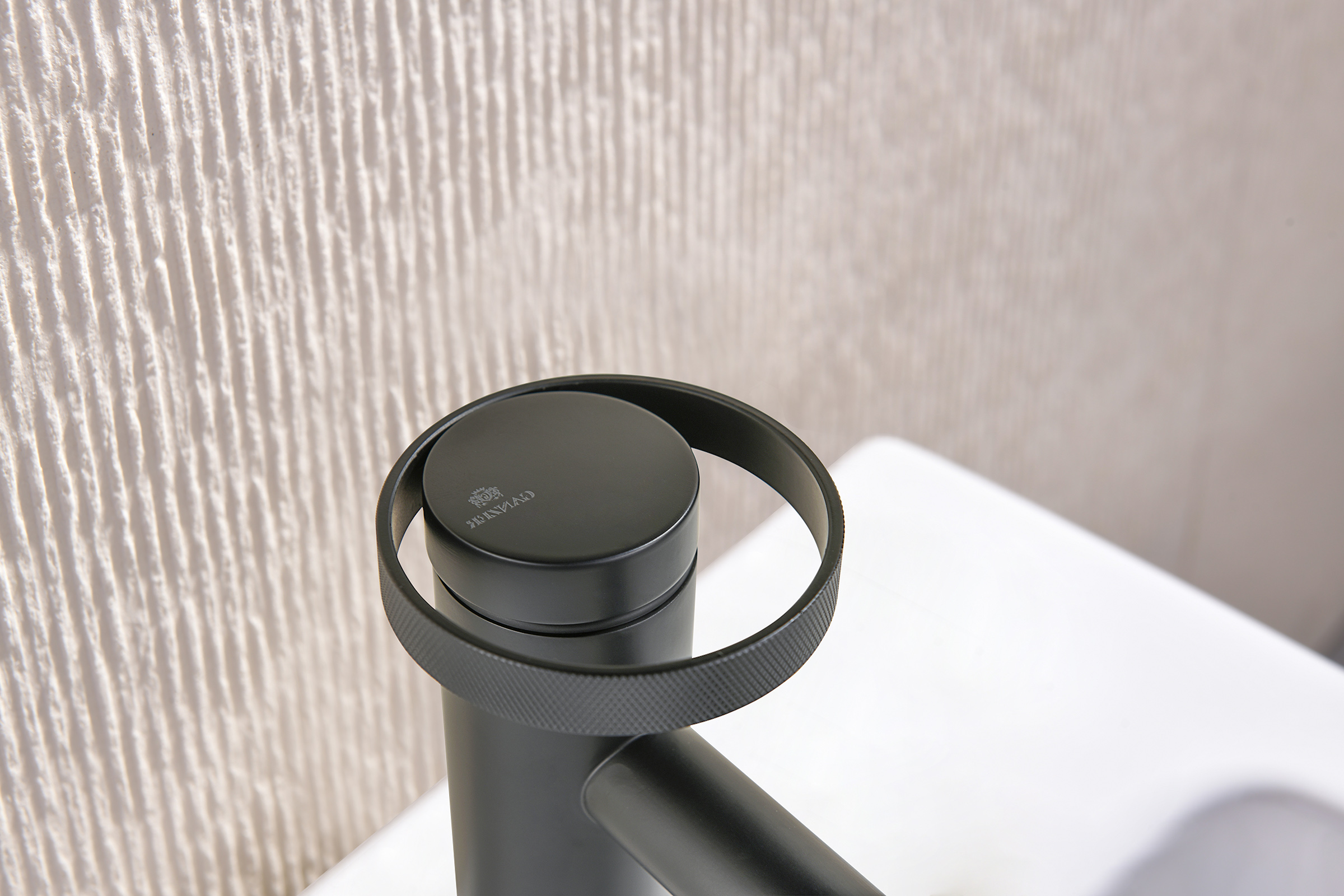 19151-Q Смеситель на биде (ГРАФИТ) GANZER  (10/1шт)